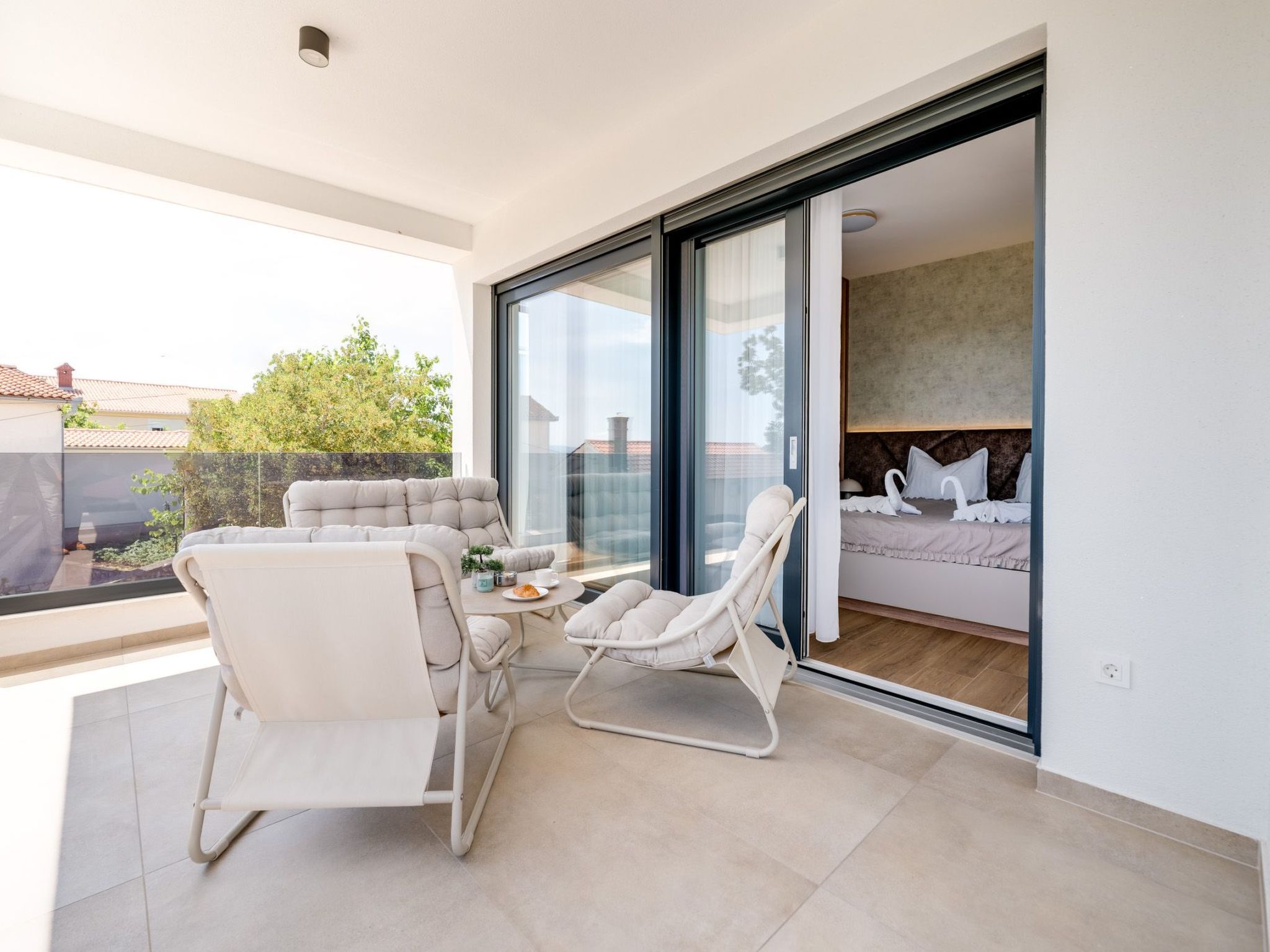 Ferienvilla "vila Mirakul" mit privatem Pool-Image-tags.info