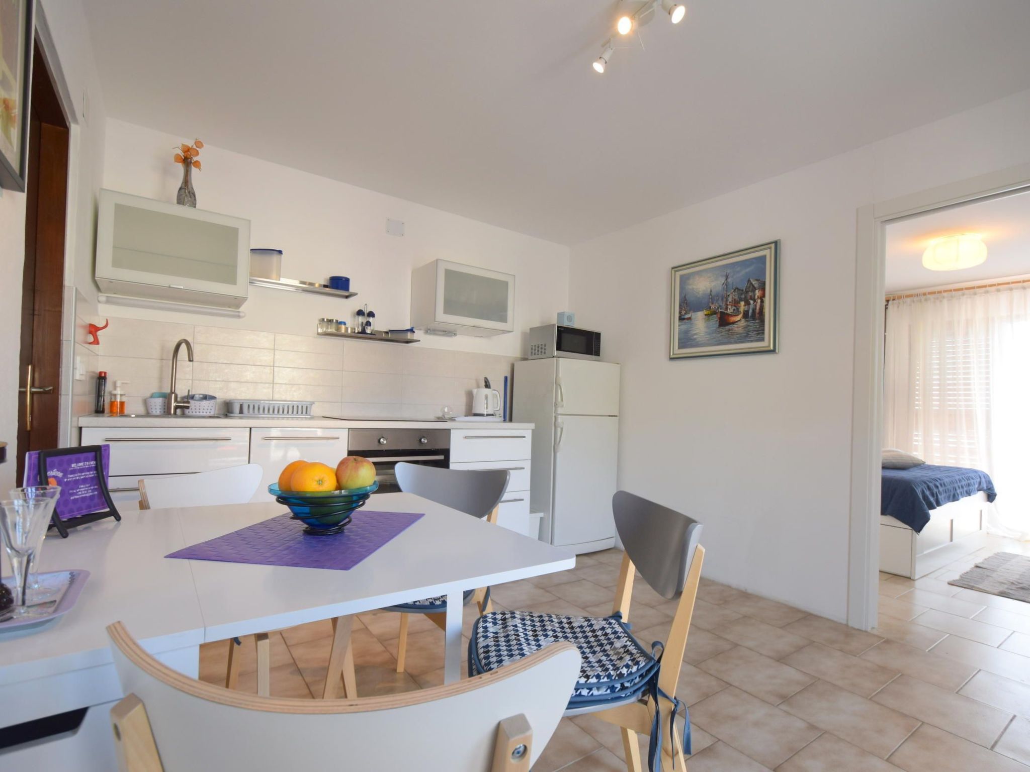 Cvenkica-Image-tags.info