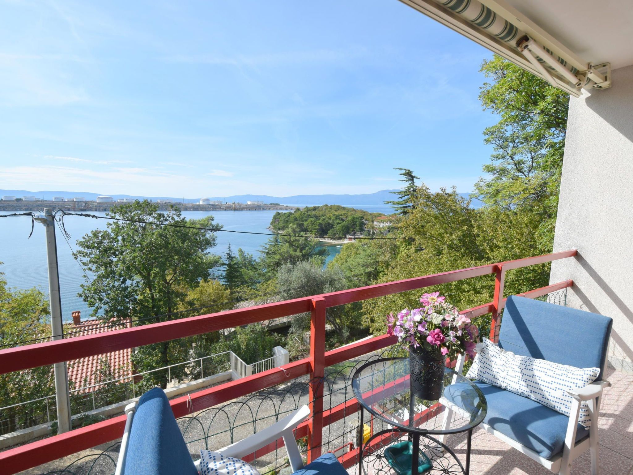 Cvenkica-Image-tags.info