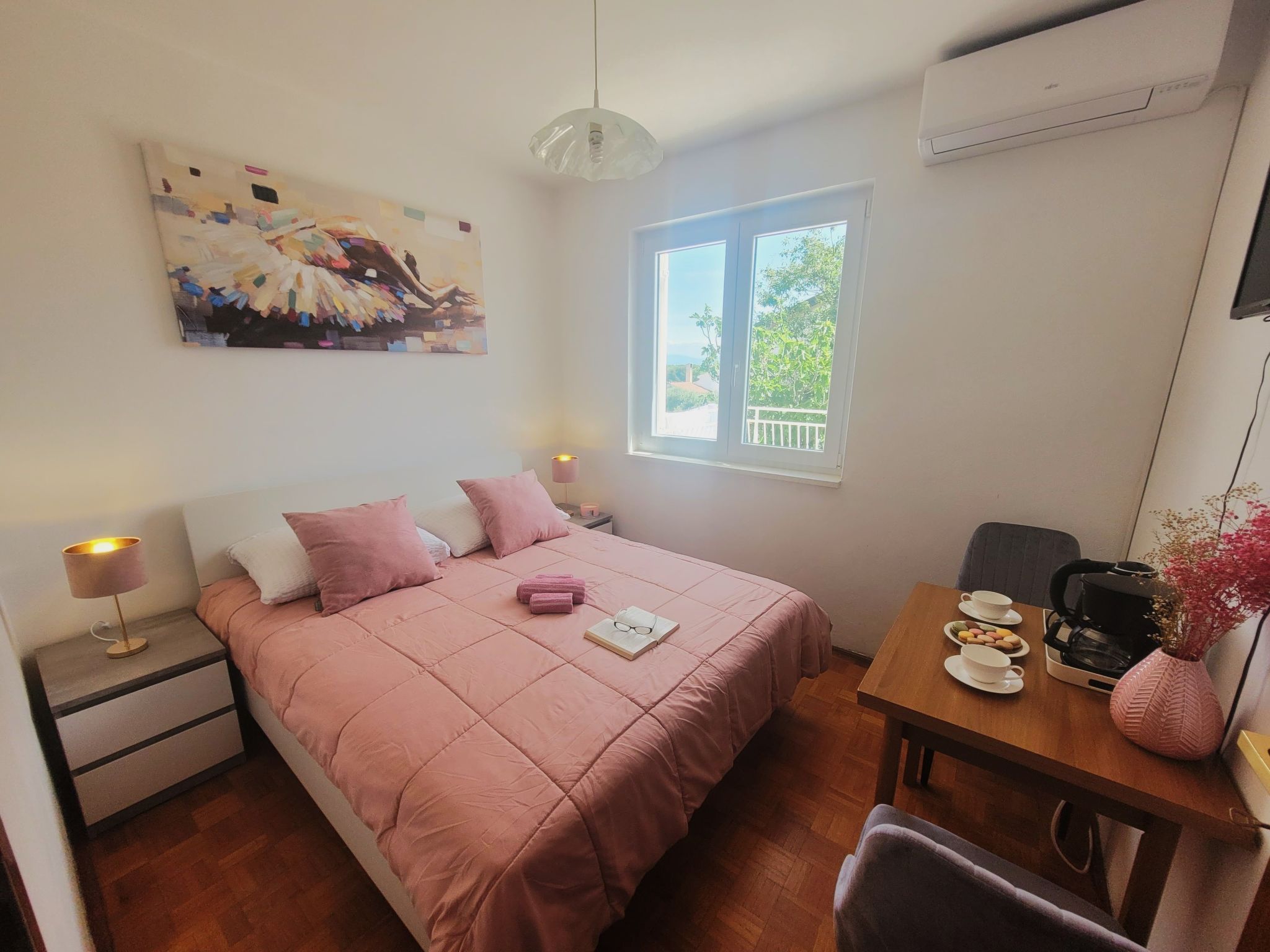 Photo of HR3210.616.1