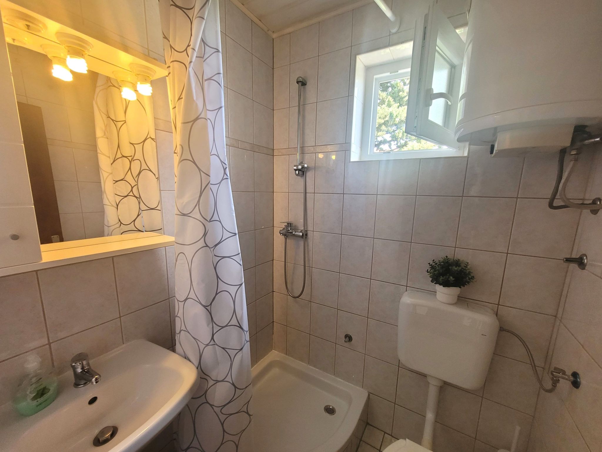 Photo of HR3210.616.1