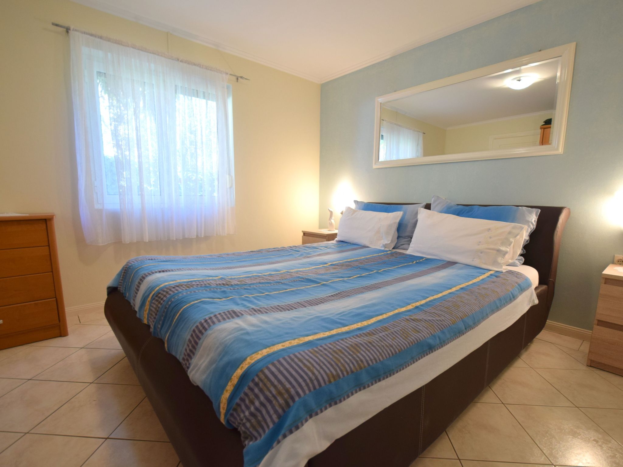 Jelica 2-Image-tags.info