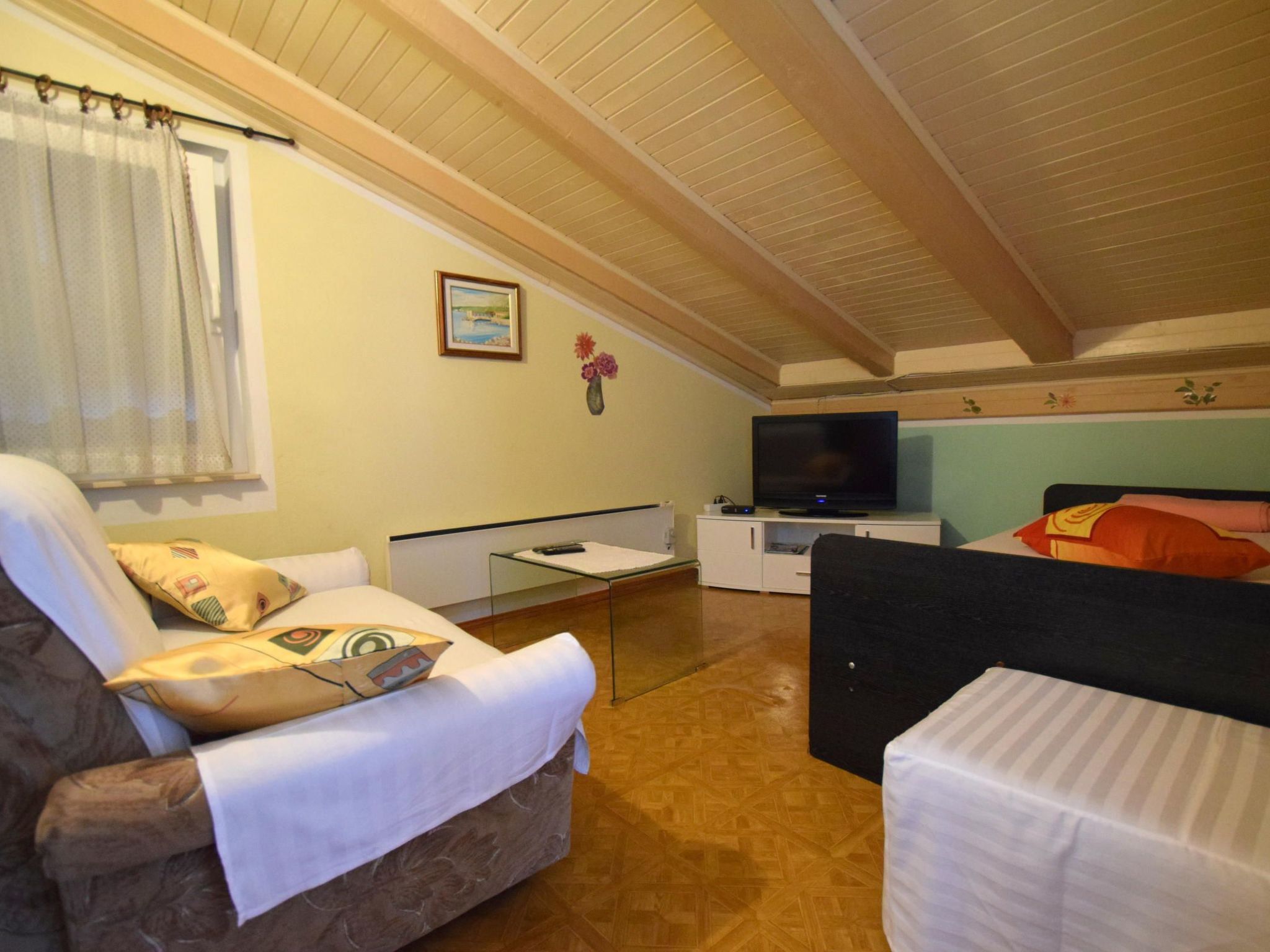 "Slunjski" mit Balkon-Image-tags.info