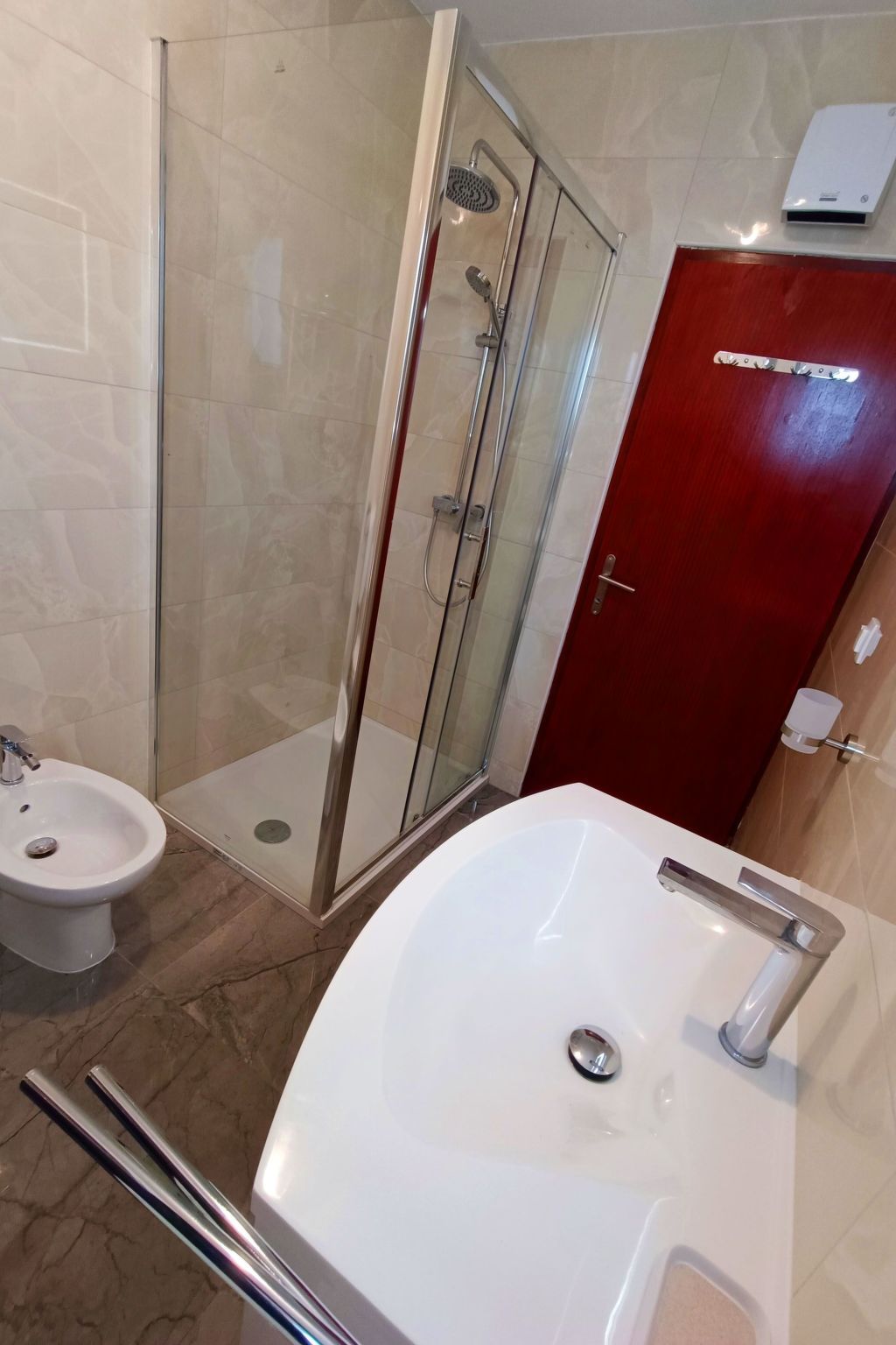 Mit einem privaten Balkon mit Meerblick-Image-tags.info