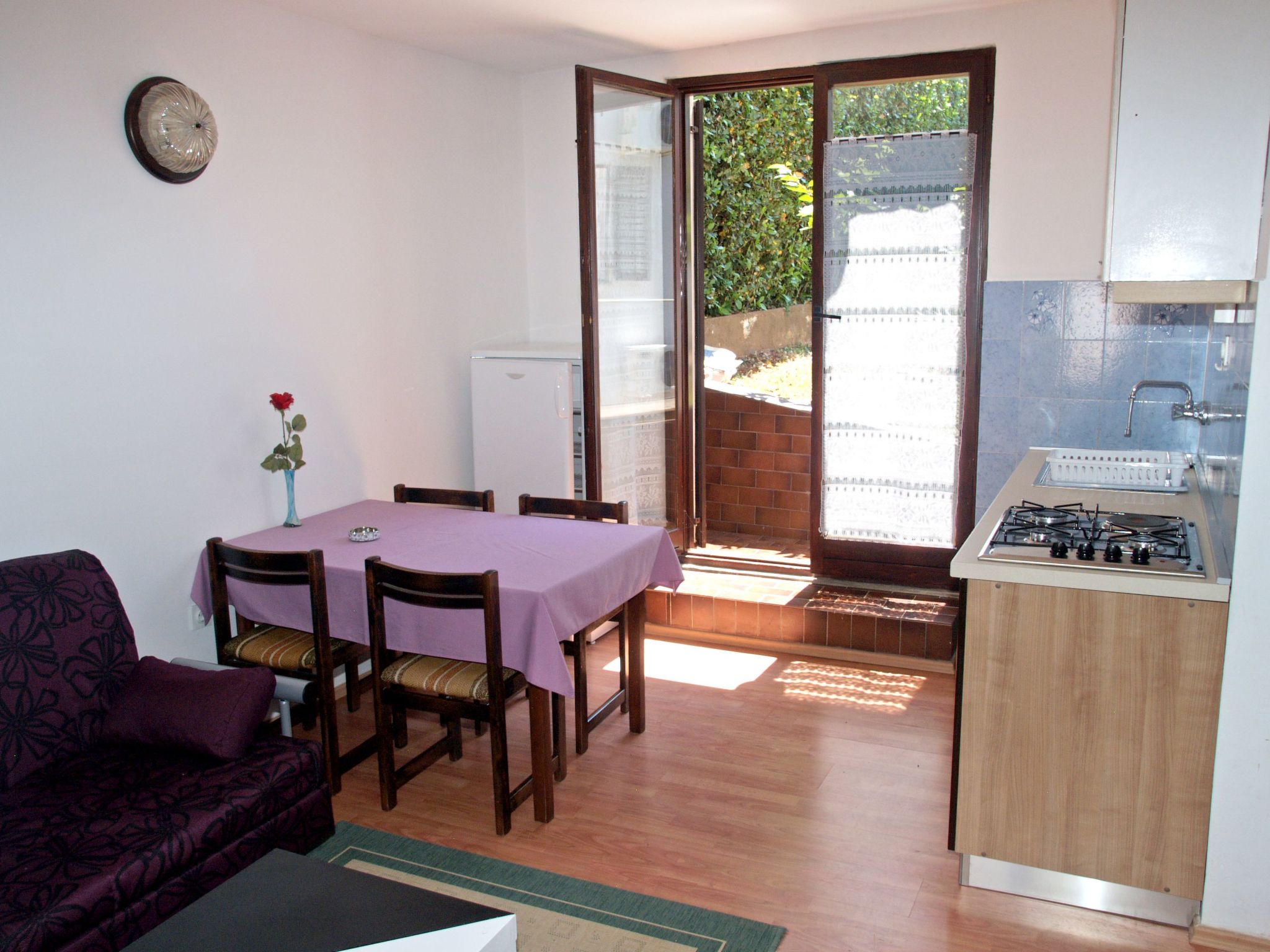 Studio mit Terrasse-Image-tags.info