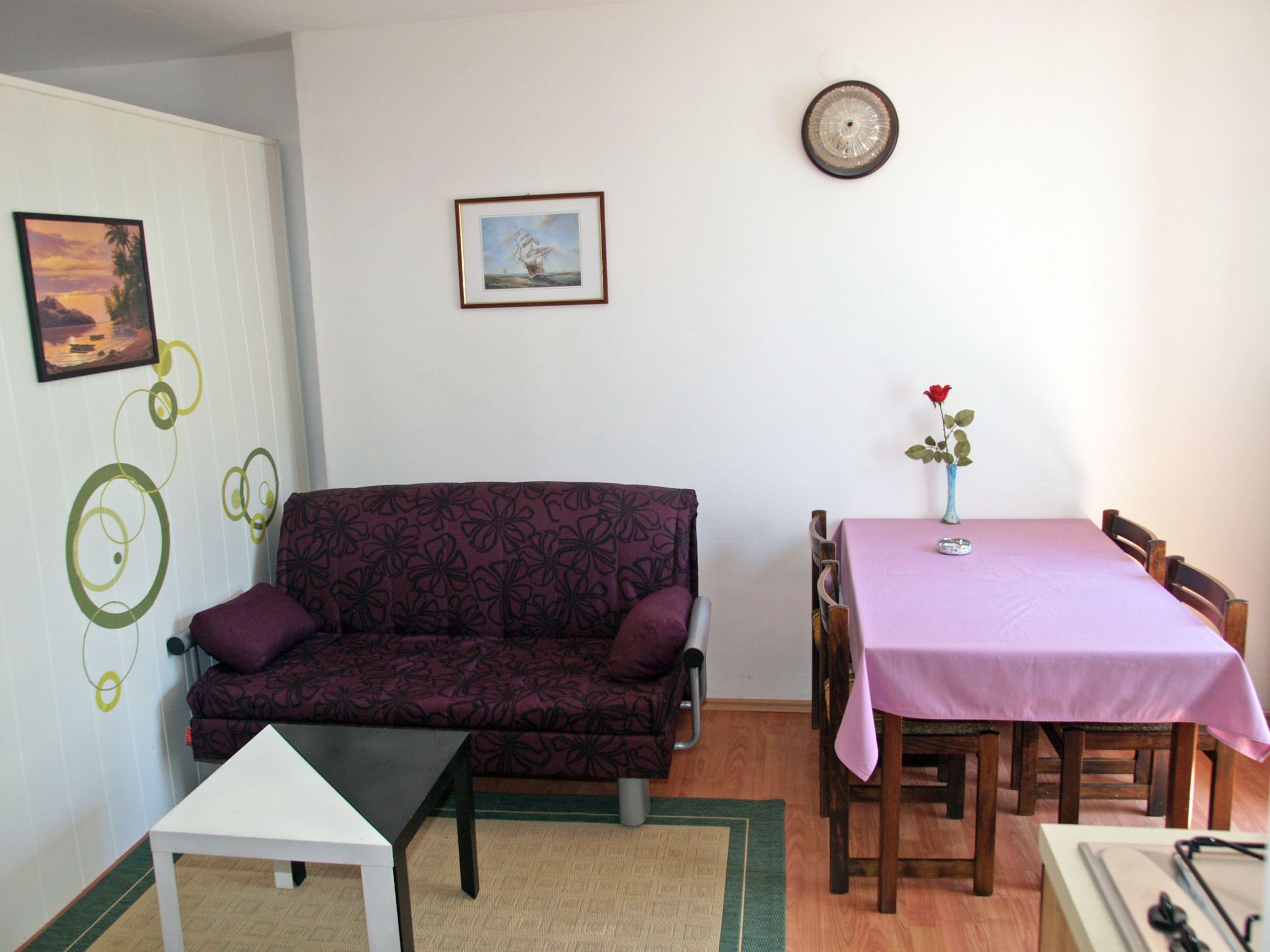 Studio mit Terrasse-Image-tags.info