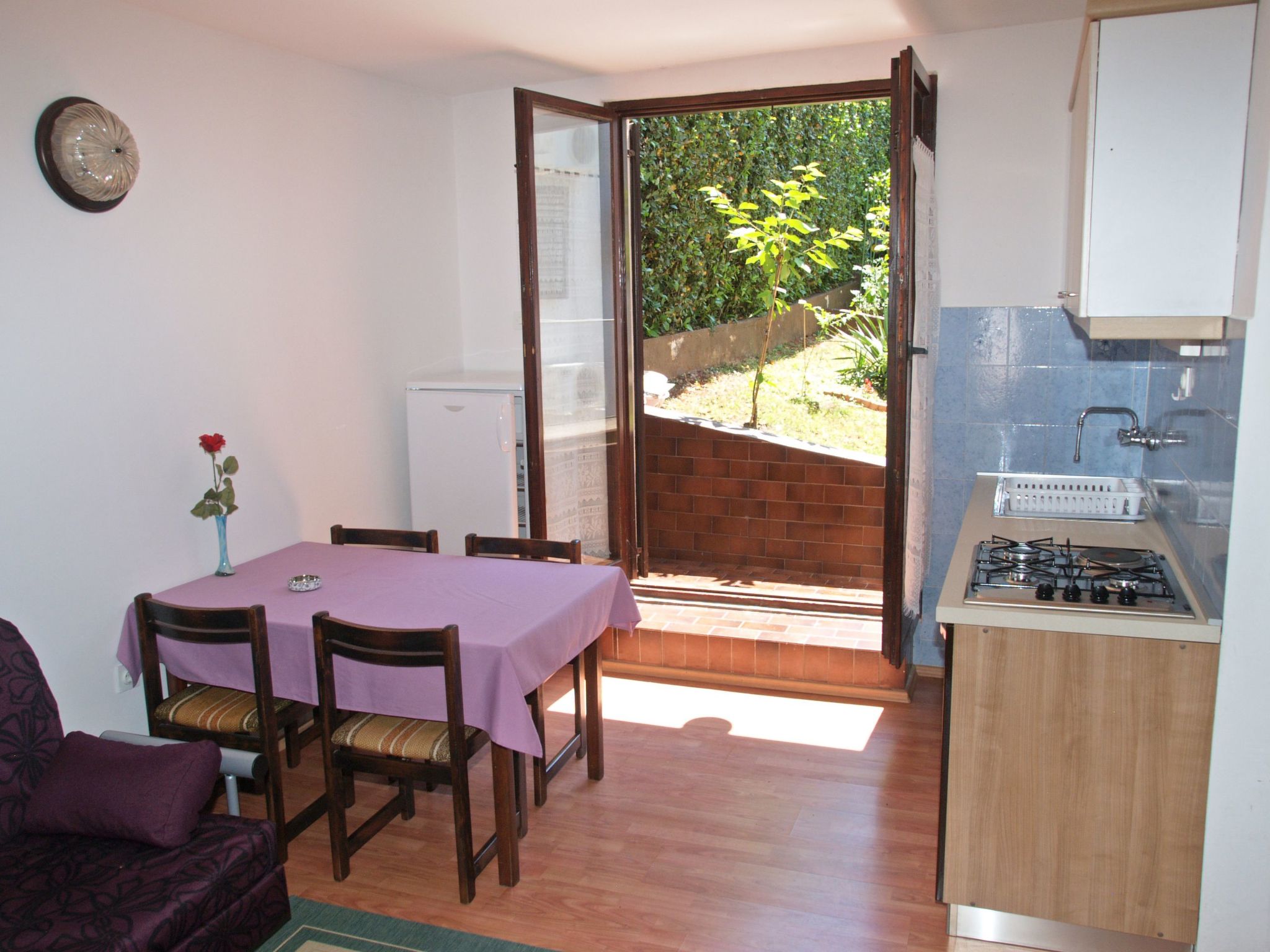 Studio mit Terrasse-Image-tags.info