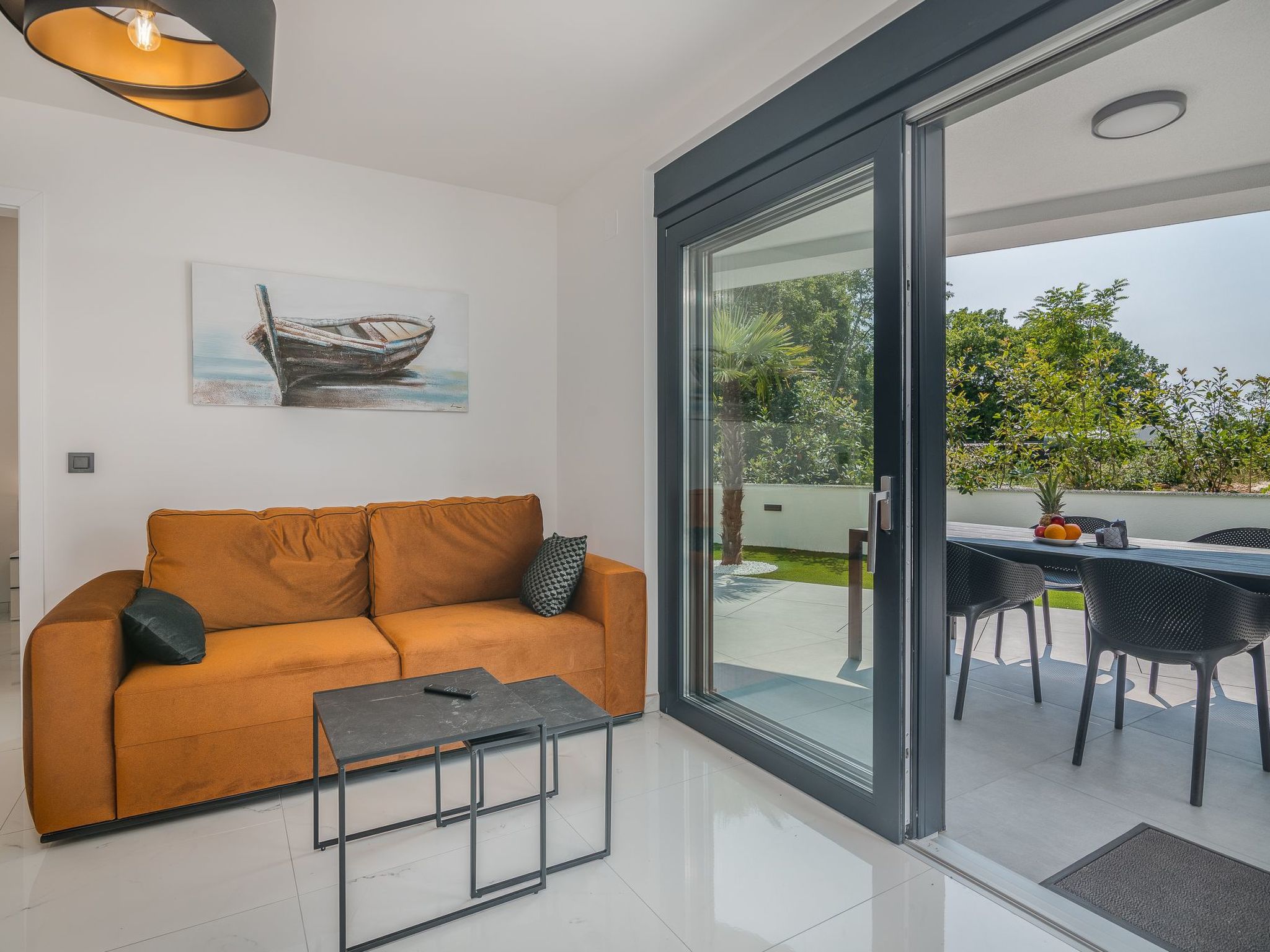 Ak Lux-Image-tags.info