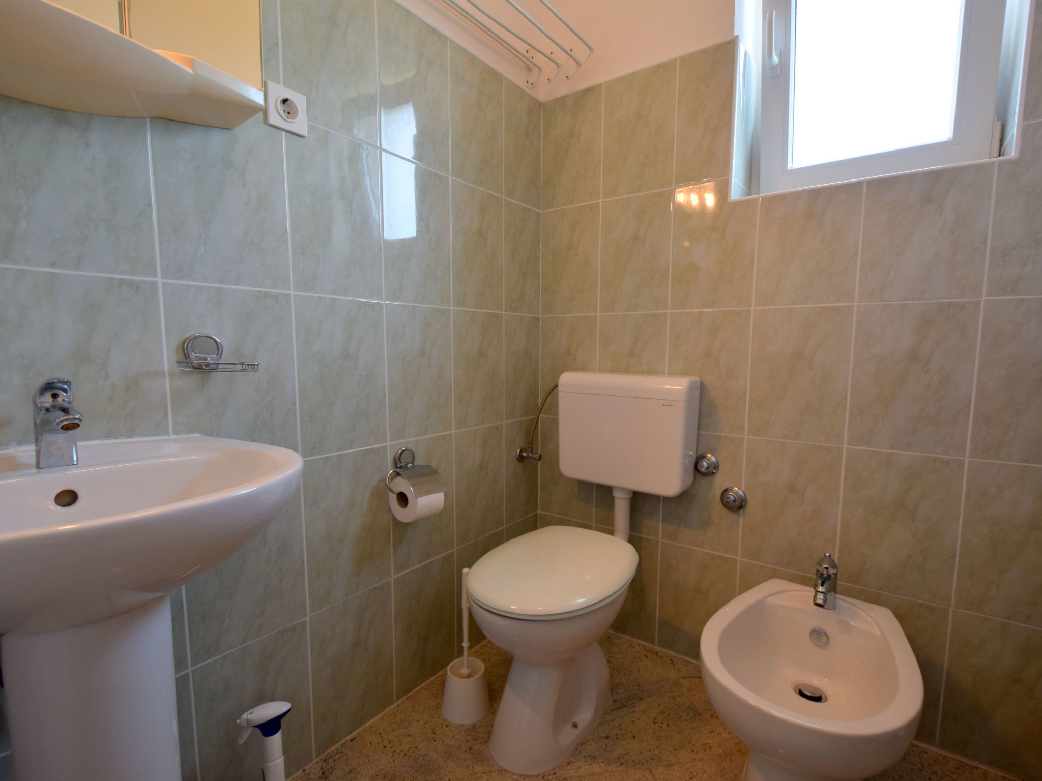 Jelka 5-Image-tags.info