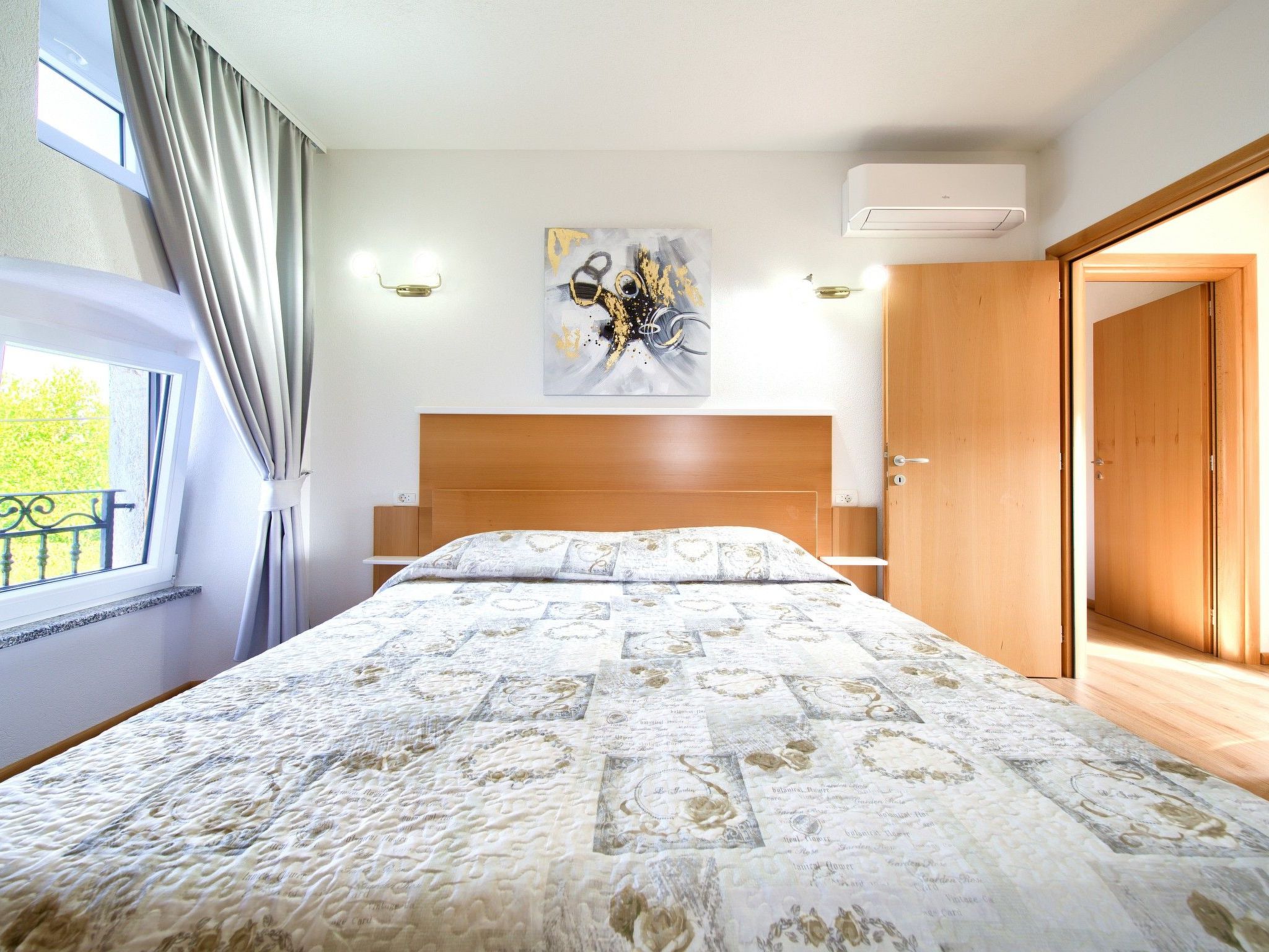 Morea-Image-tags.info