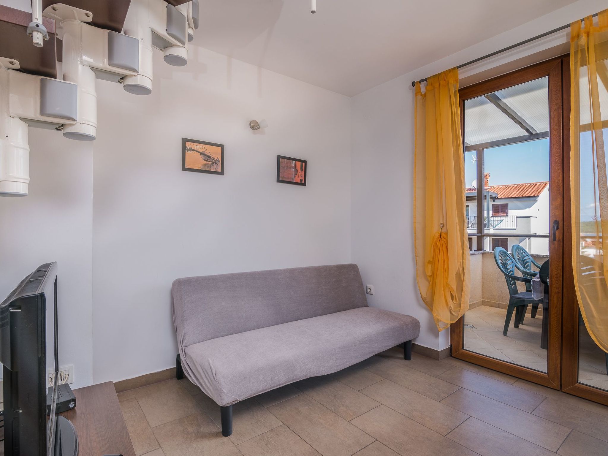 Katja 3-Image-tags.info