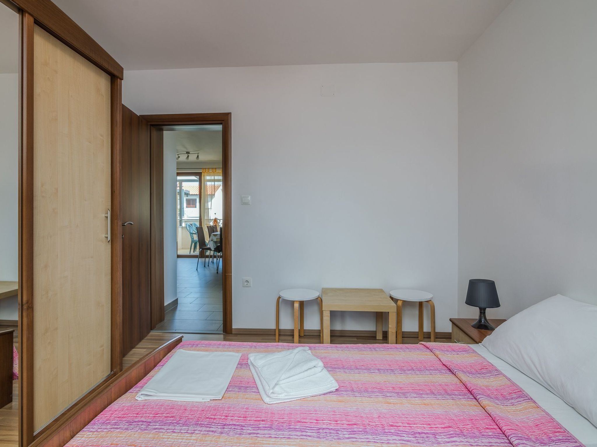 Katja 3-Image-tags.info