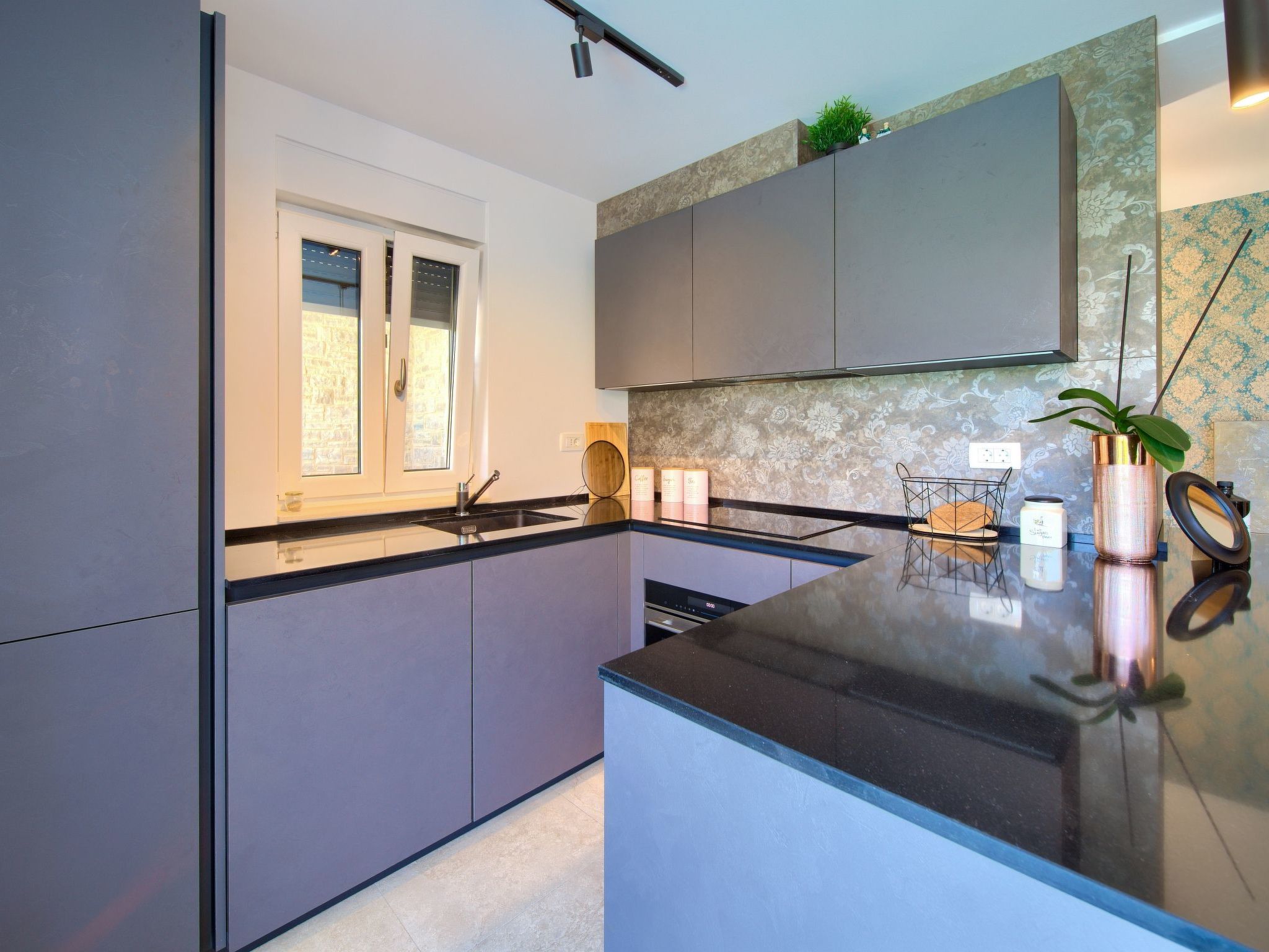 Wohnung Siora in Njivice-Image-tags.info