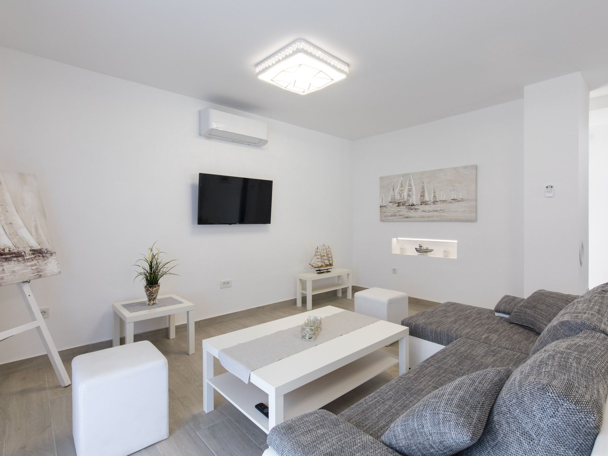 Villa Theresia-Image-tags.info