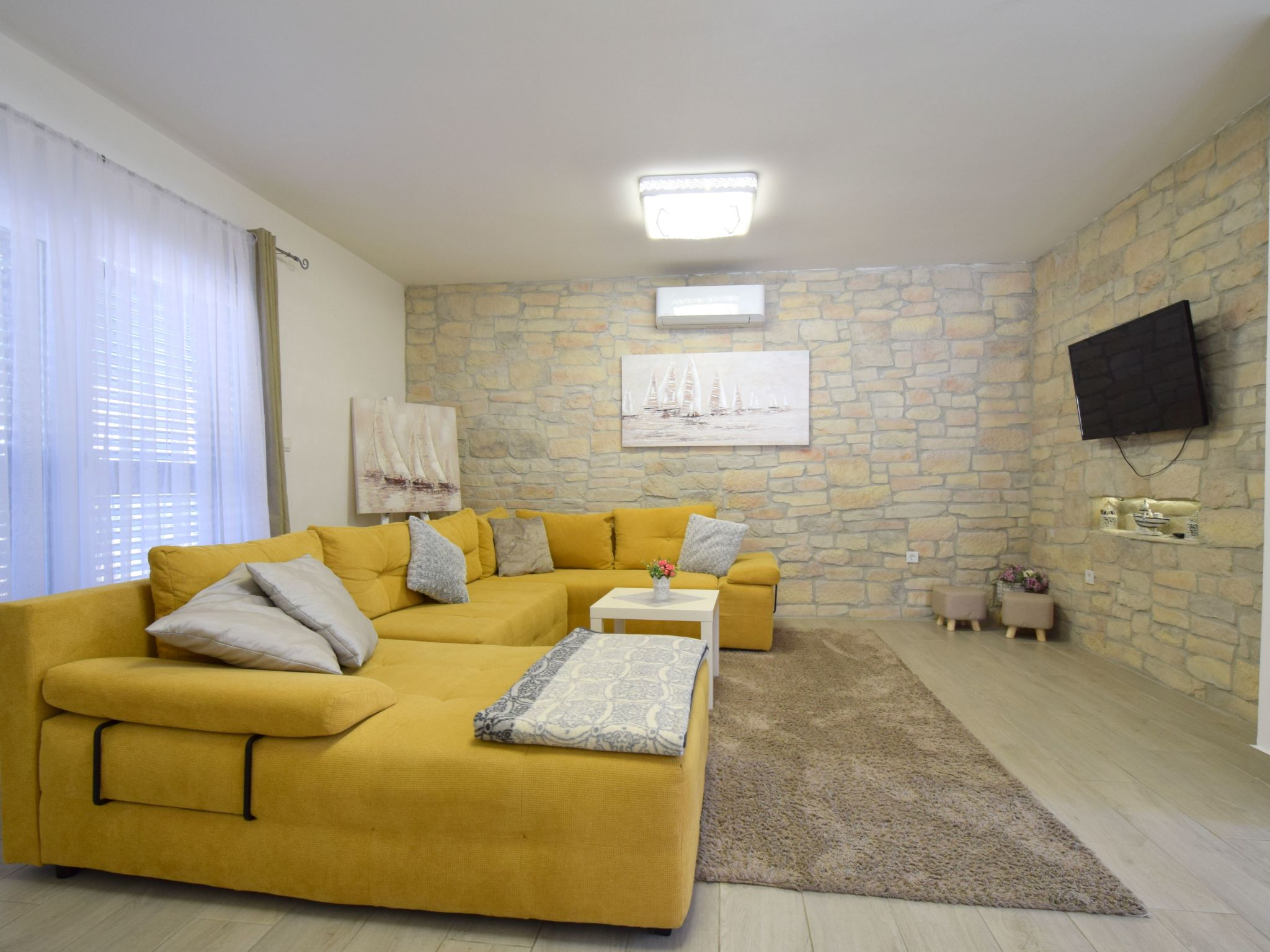 Villa Theresia-Image-tags.info