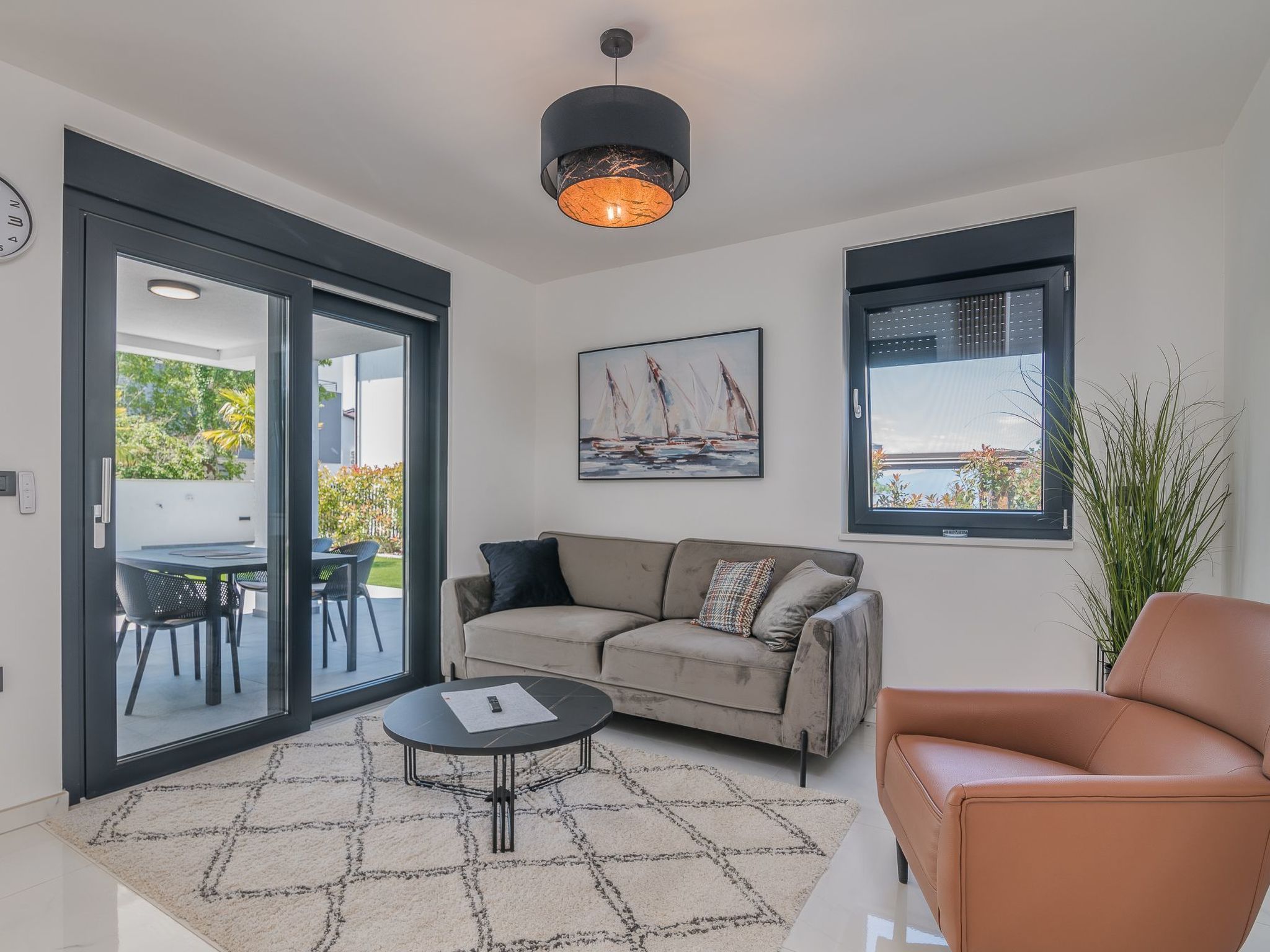 BP Lux-Image-tags.info