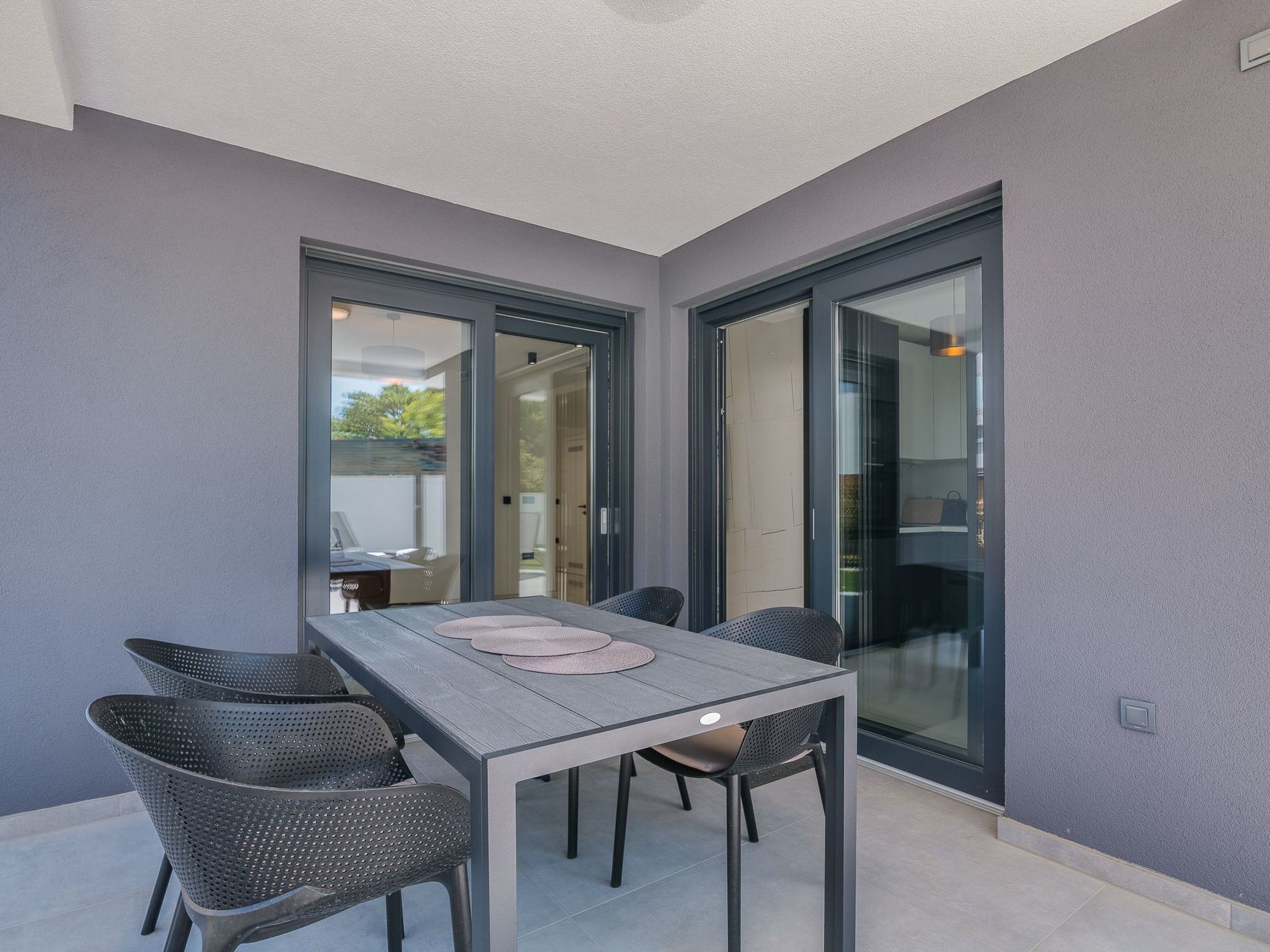 BP Lux-Image-tags.info