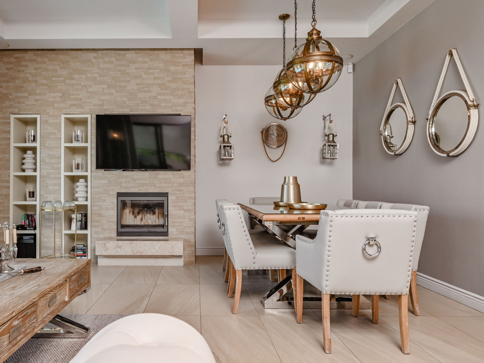 Villa Prestige Deluxe-Inside