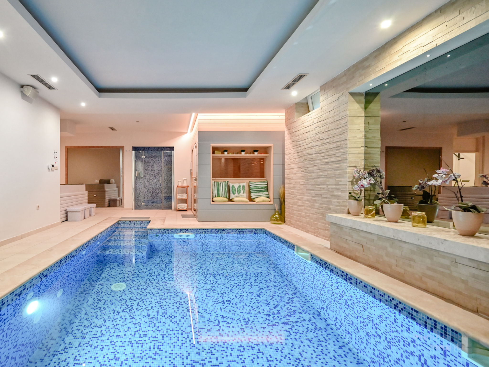 Villa Prestige Deluxe-Inside