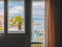 Villa Gisela: Vrijstaande villa aan zee op Krk, 50m van het strand - thumbnail 4