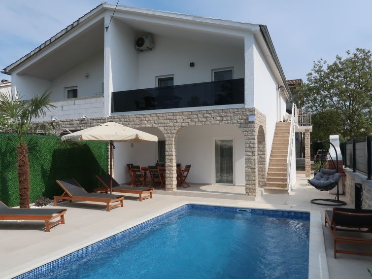 Search and Stay destination Sveti Anton, Primorsko-goranska županija - Croatia from AU$ 215. Domagoj (MLK320)