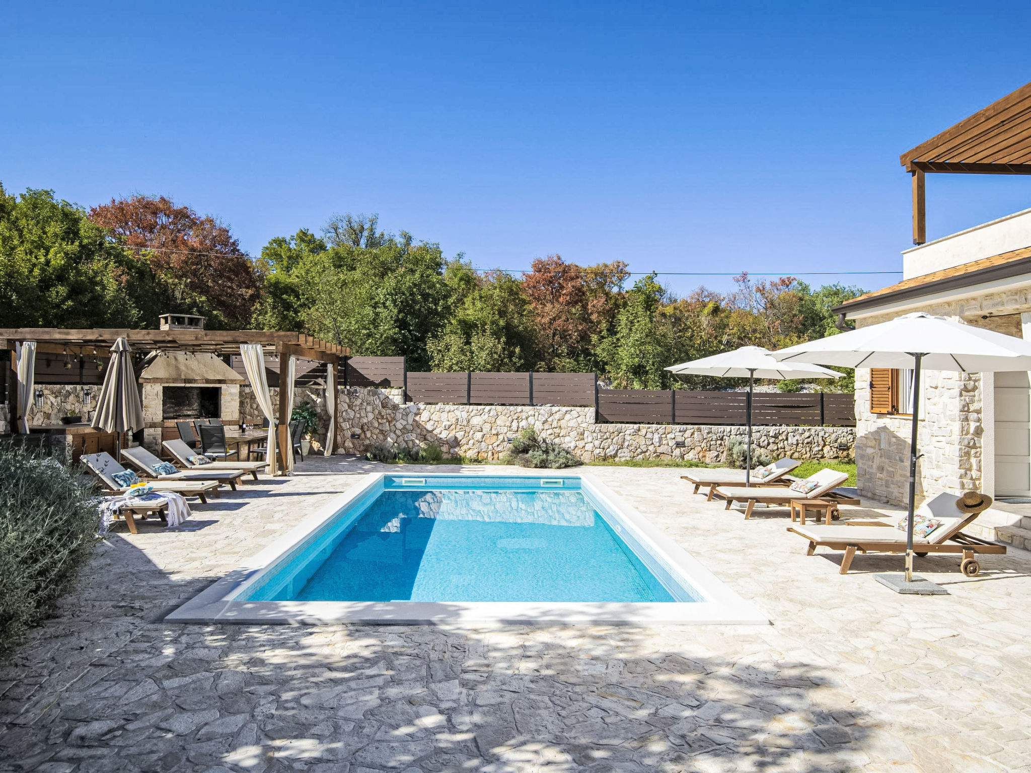Villa Mediterranean Villa LuLu on Krk – Piscine extérieure, photo 60 sur 77