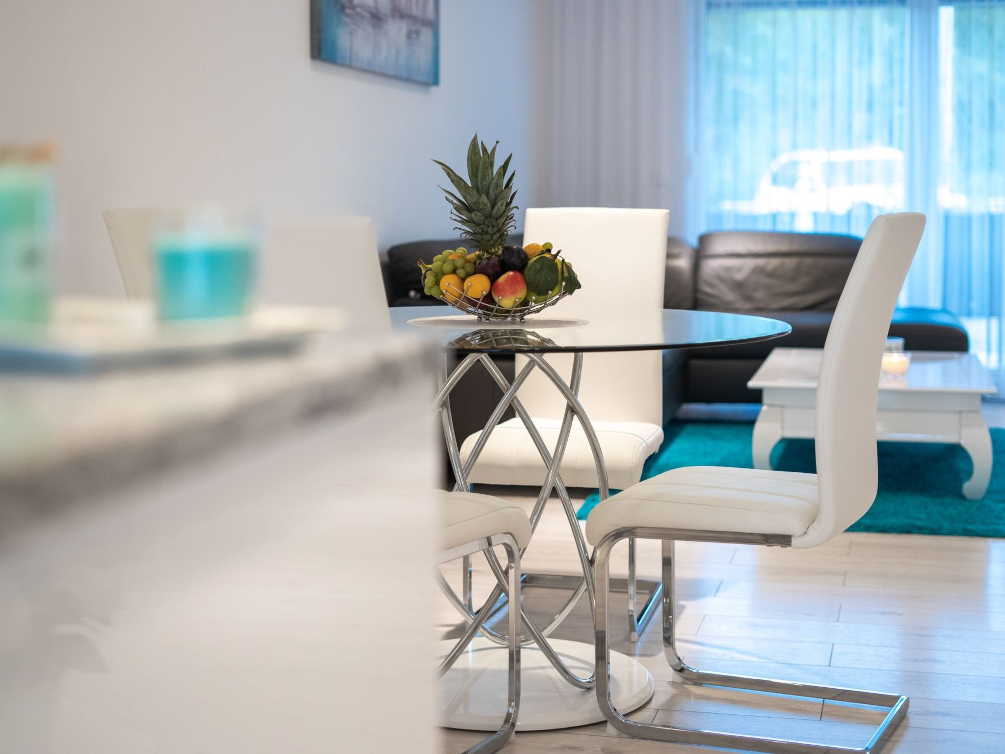 Neue Villa mit Pool und Meerblick-Image-tags.info