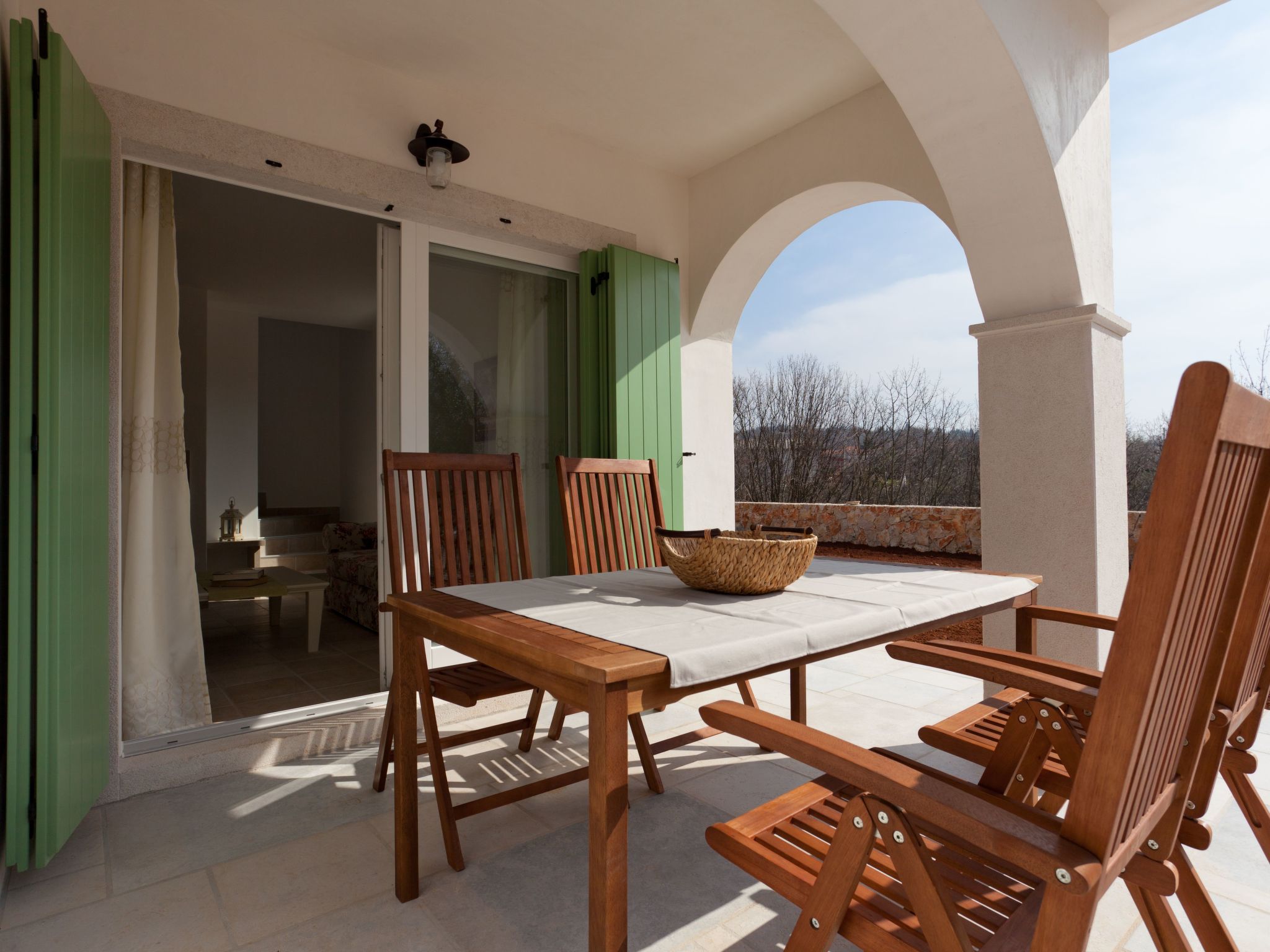 Luxuriöse Villa mit Pool inmitten der Natur-Image-tags.info