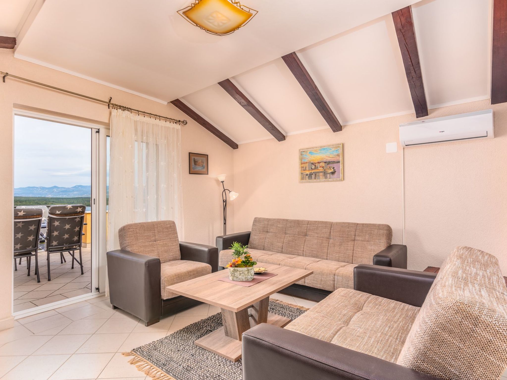 Appartement in Soline mit Großer Terrasse-Dedans