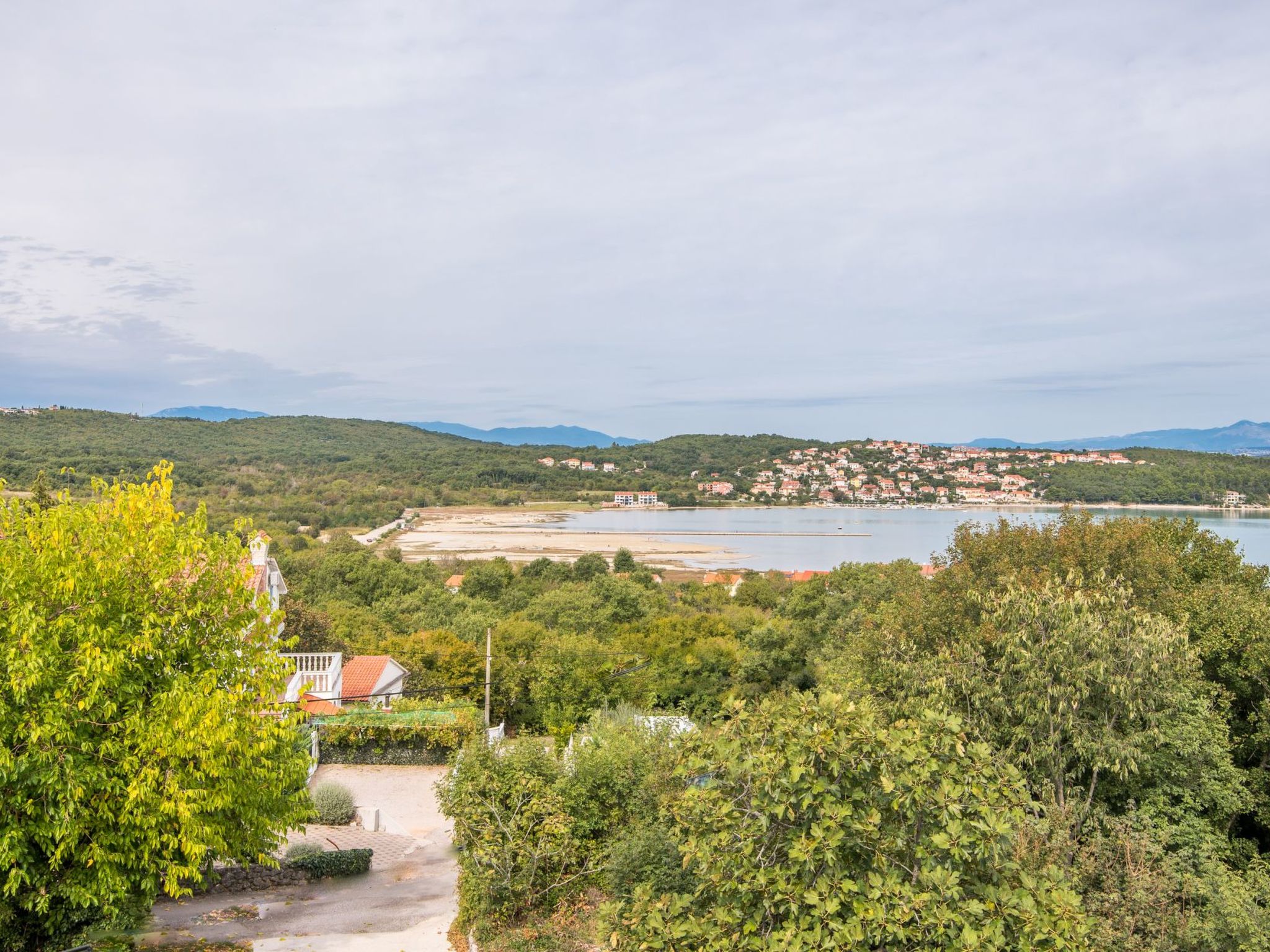 Appartement in Soline mit Großer Terrasse-Dedans