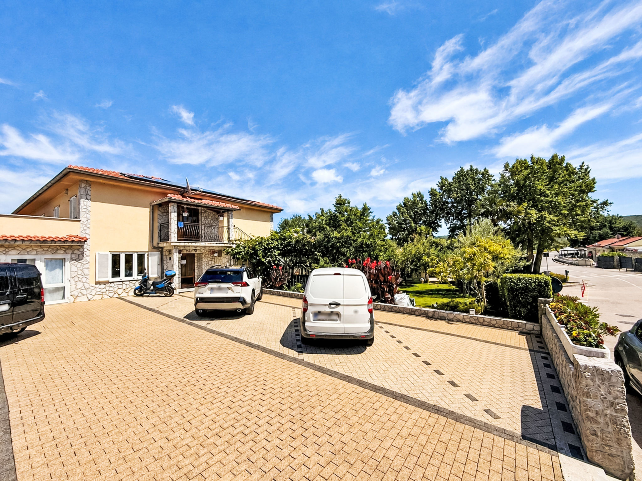 Apartment Nevenka - Buiten