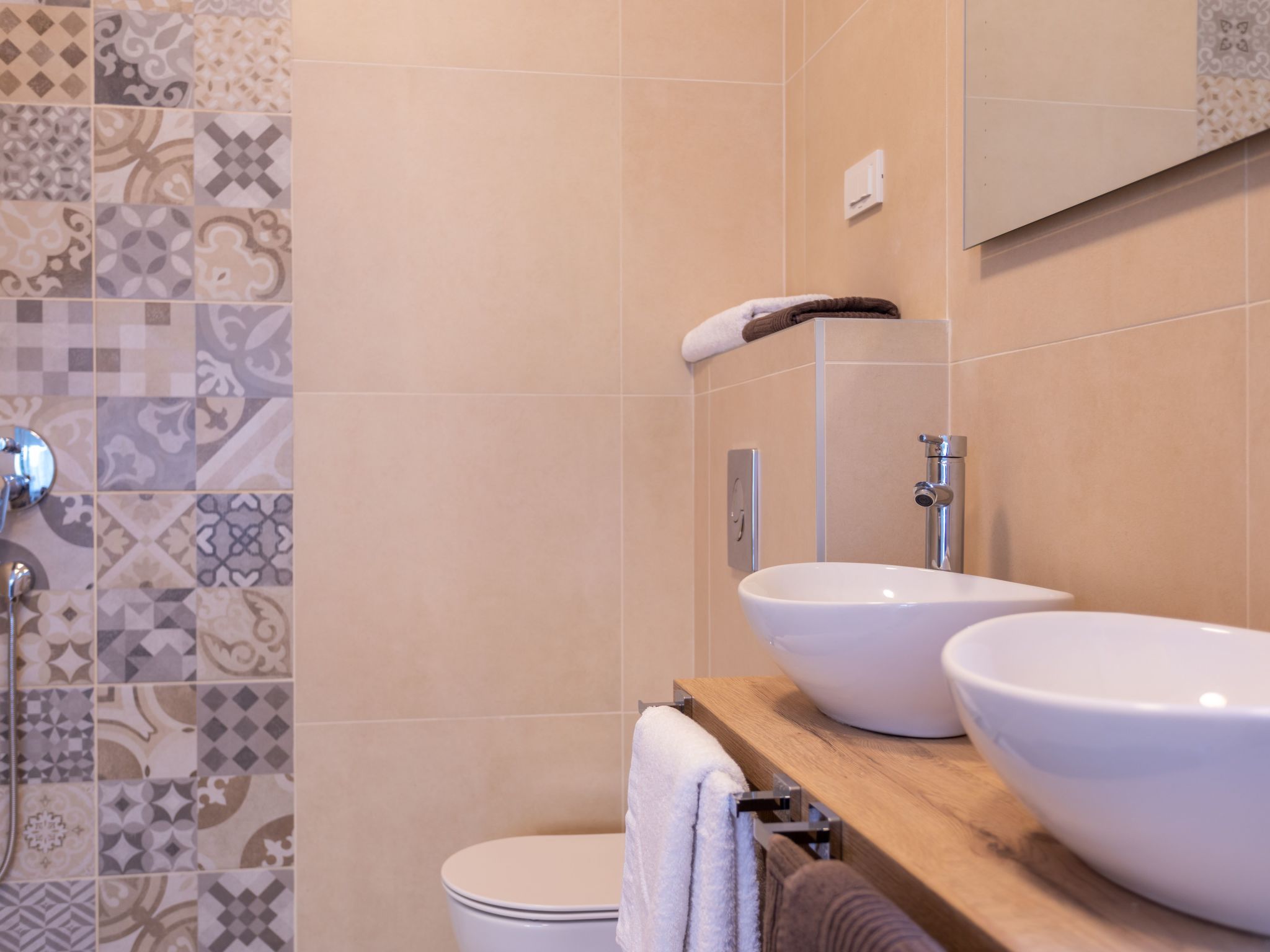 Villa Zara-Image-tags.info