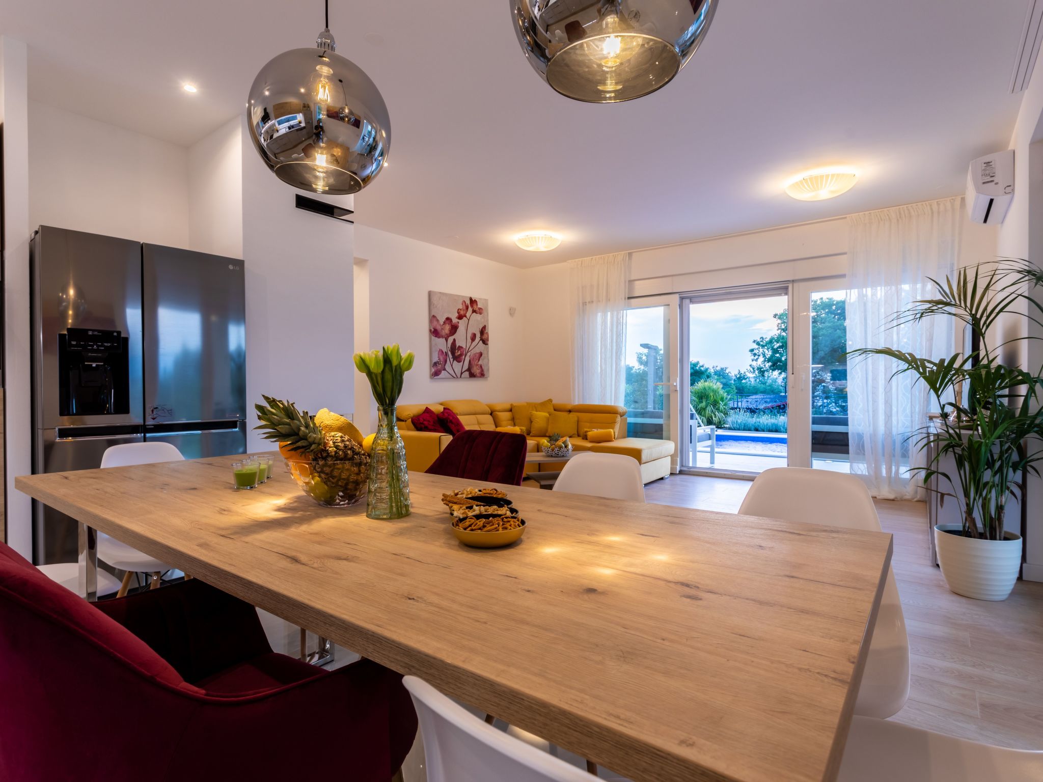 Villa Zara-Image-tags.info