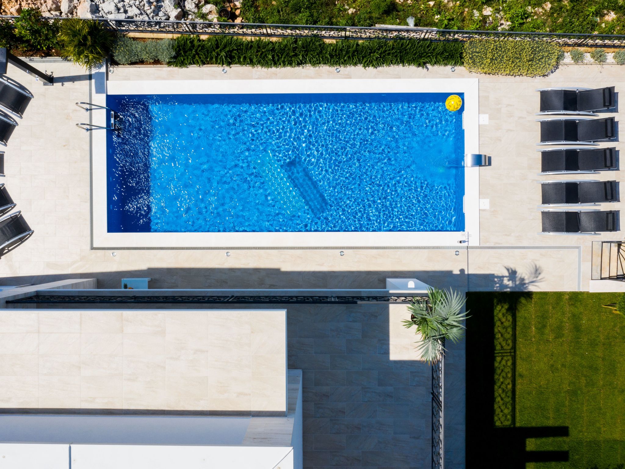 Villa Zara-Image-tags.info