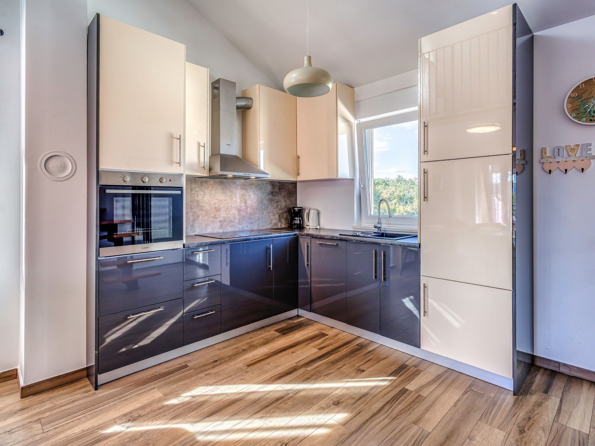 Medna B6-Image-tags.info