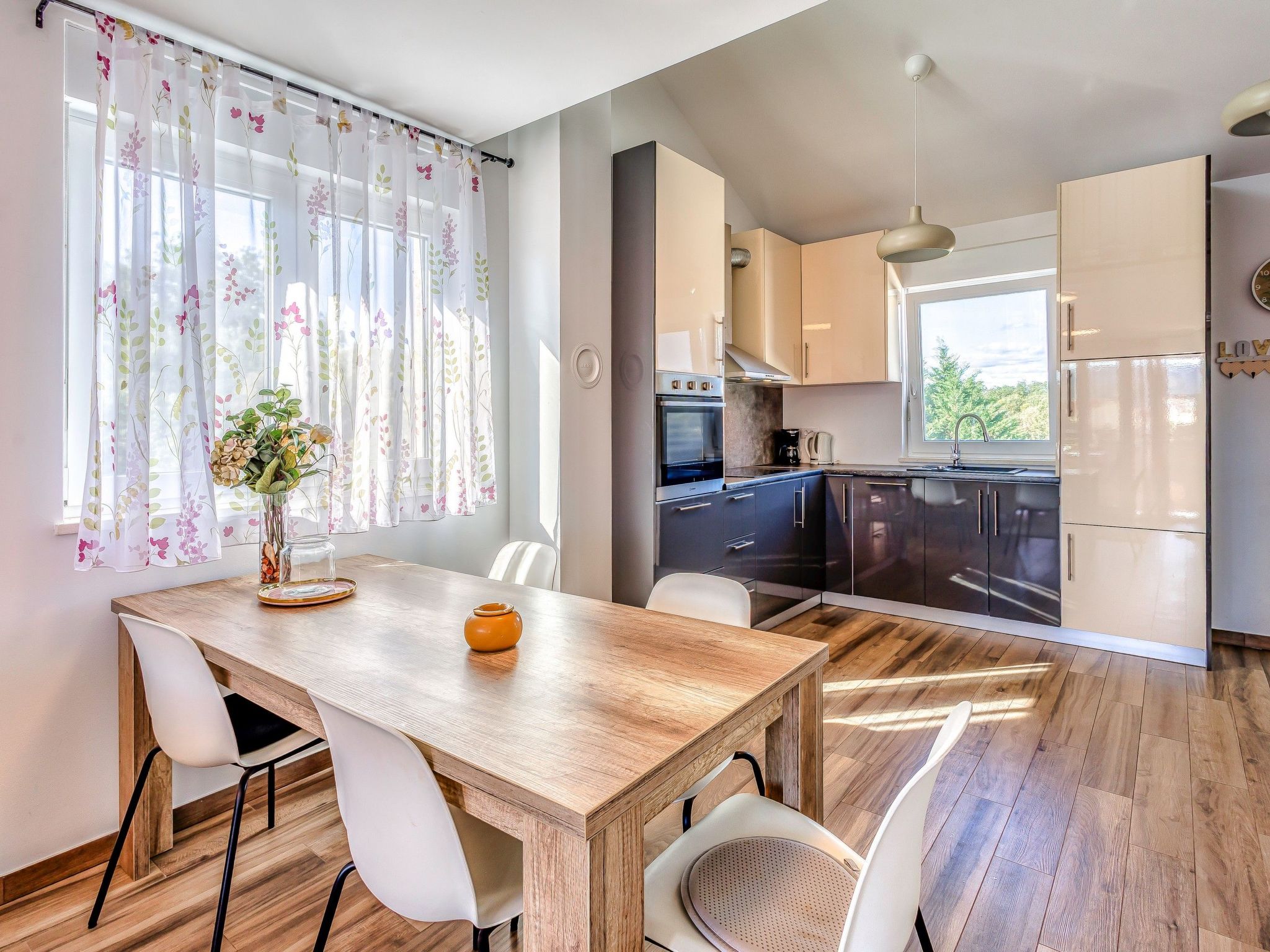 Medna B6-Image-tags.info