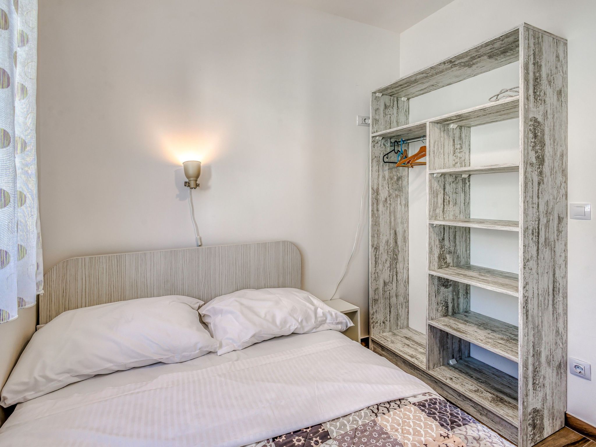 Medna A3-Image-tags.info