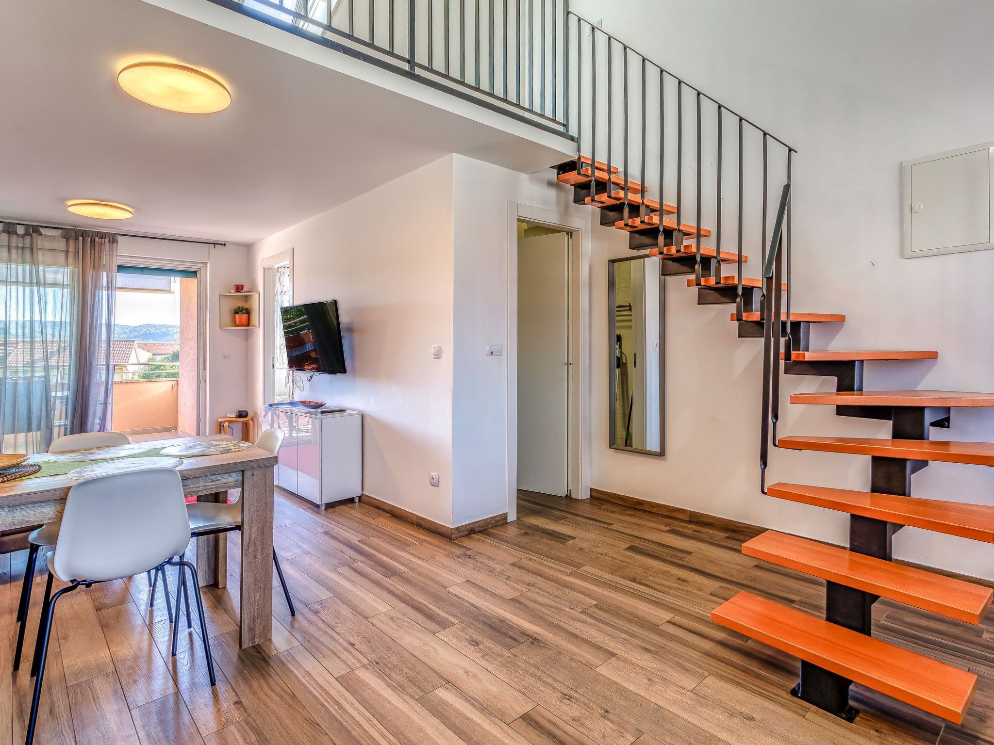 Medna B5-Image-tags.info