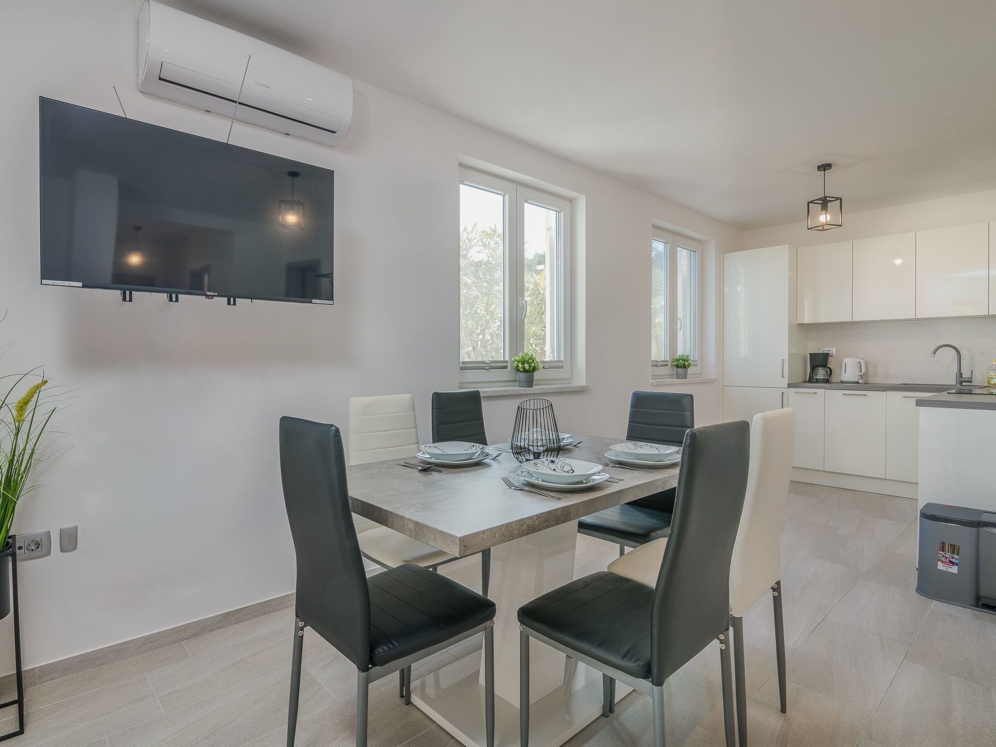 Lana-Image-tags.info