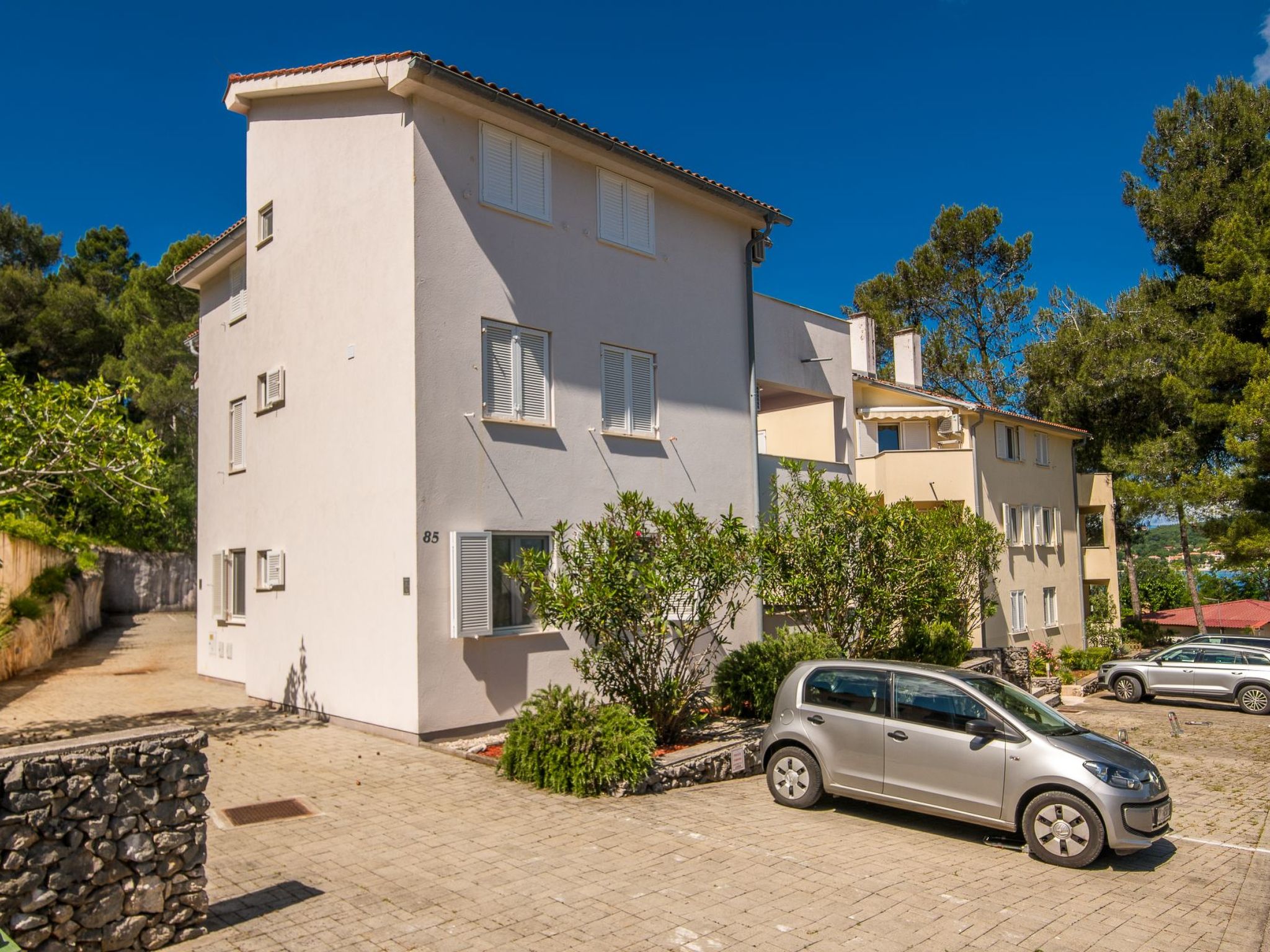 Lana-Image-tags.info