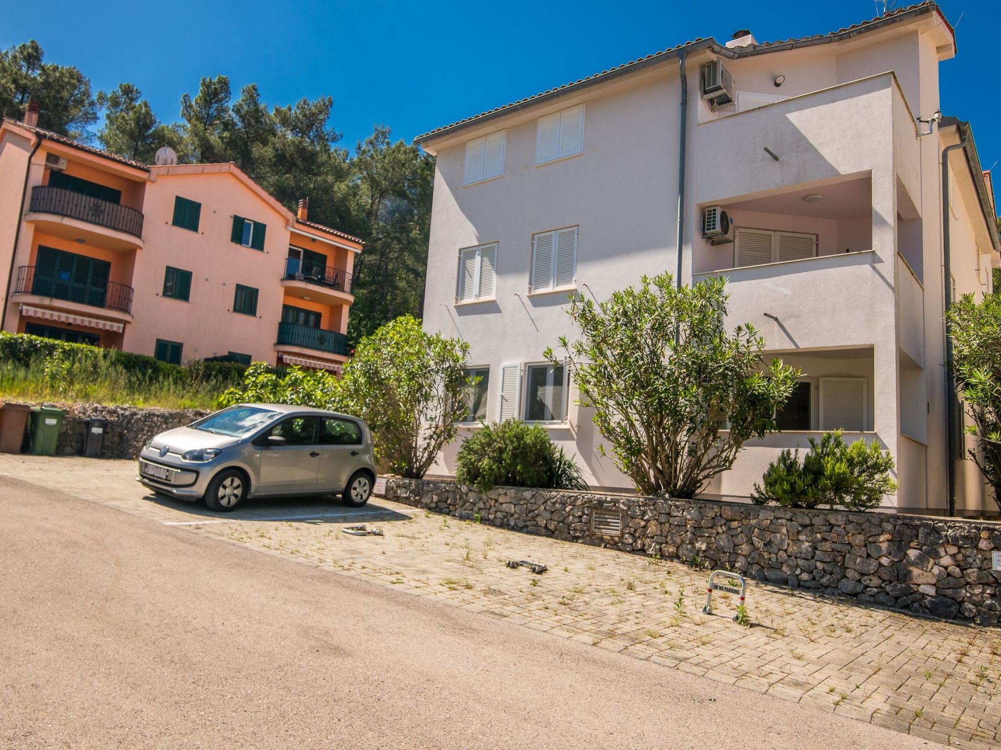 Lana-Image-tags.info