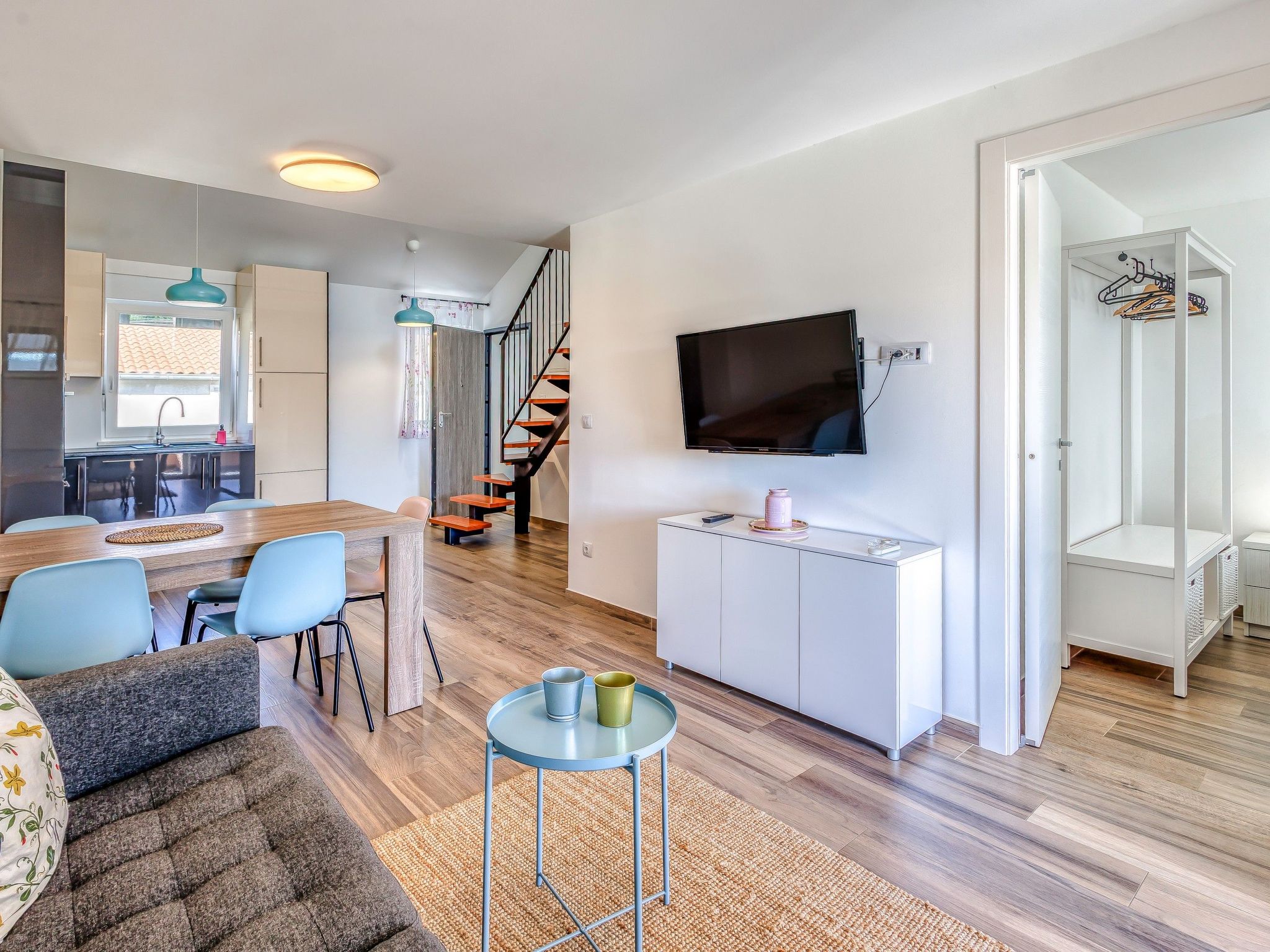 Medna A6-Image-tags.info