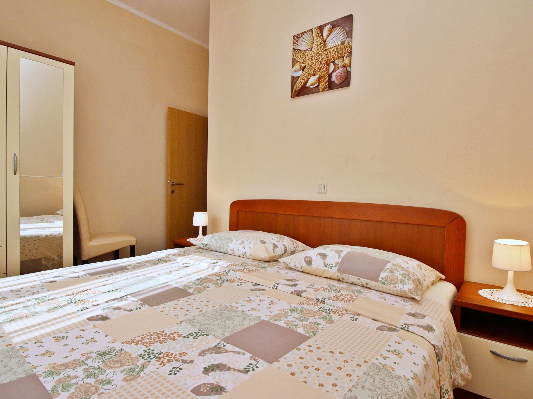 Apartment Ivanka-Dedans