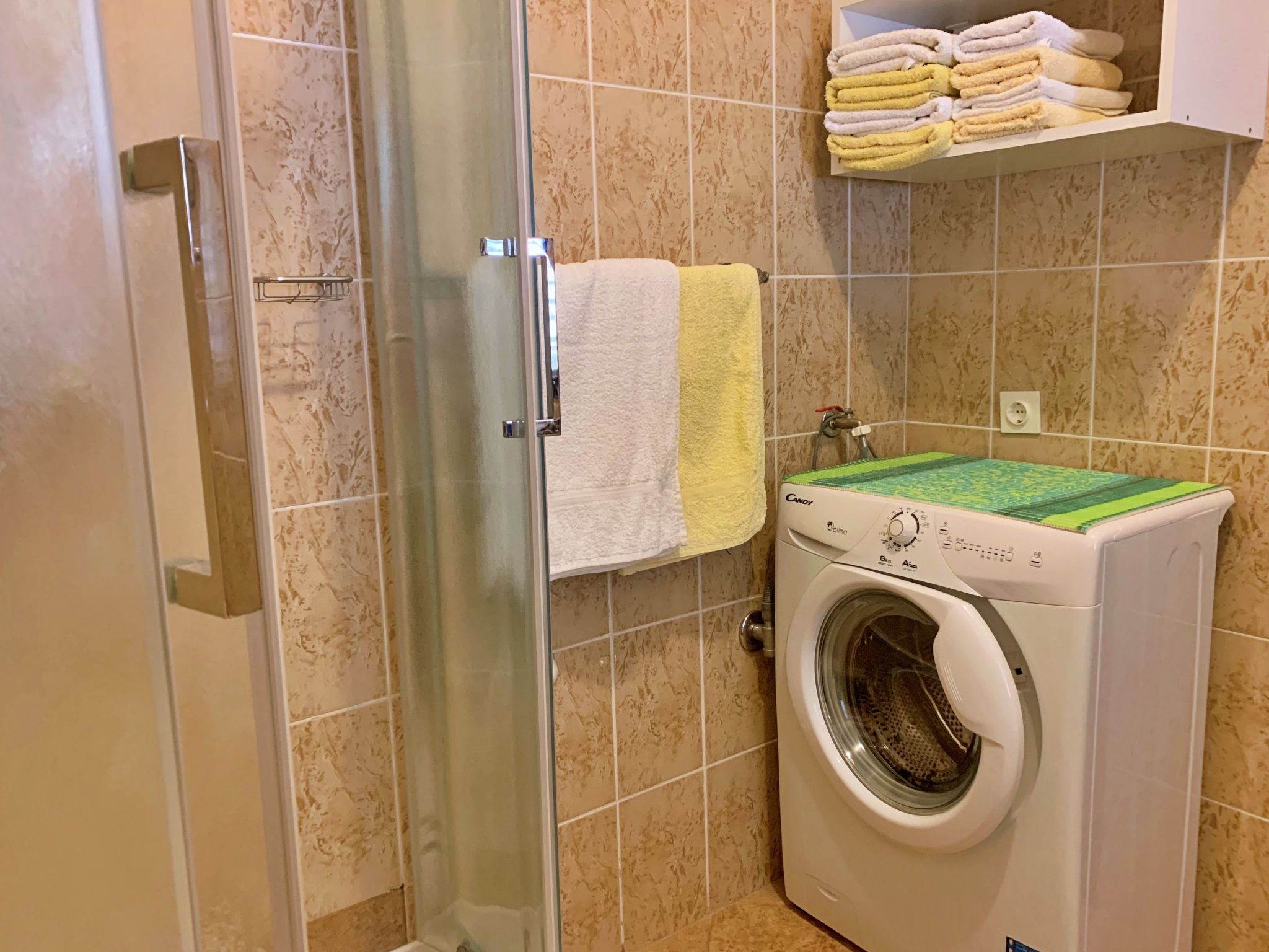 Apartment Santic-Dedans