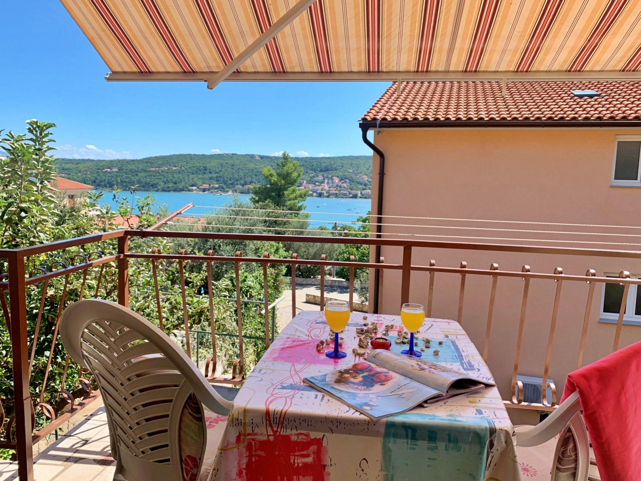 Apartment Santic-Dedans