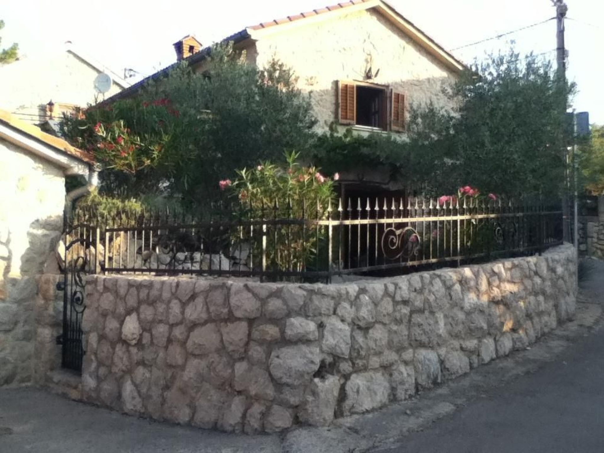 Insel Krk - Restauriertes  Steinhaus-Dedans