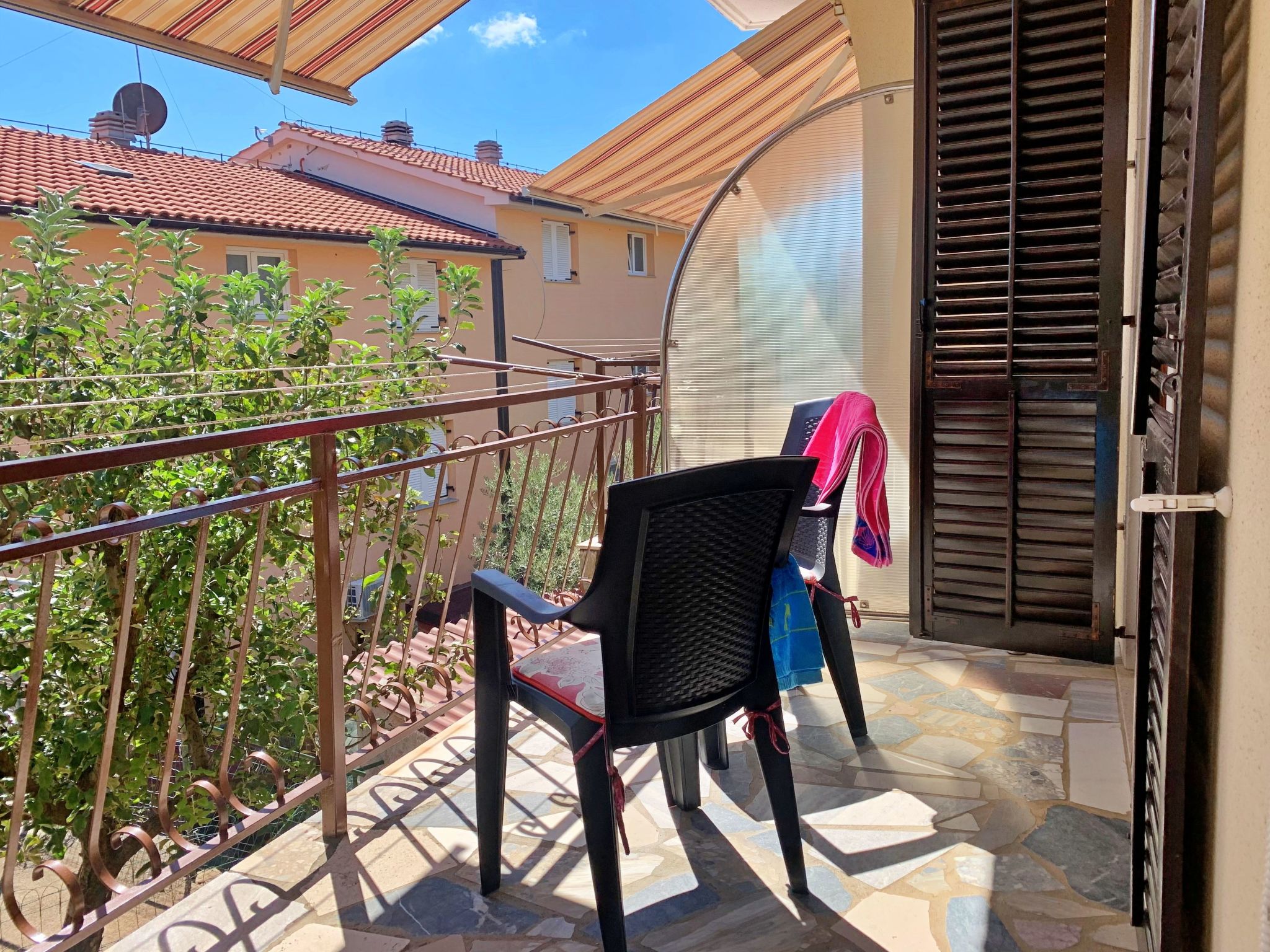 Apartment Santic-Dedans