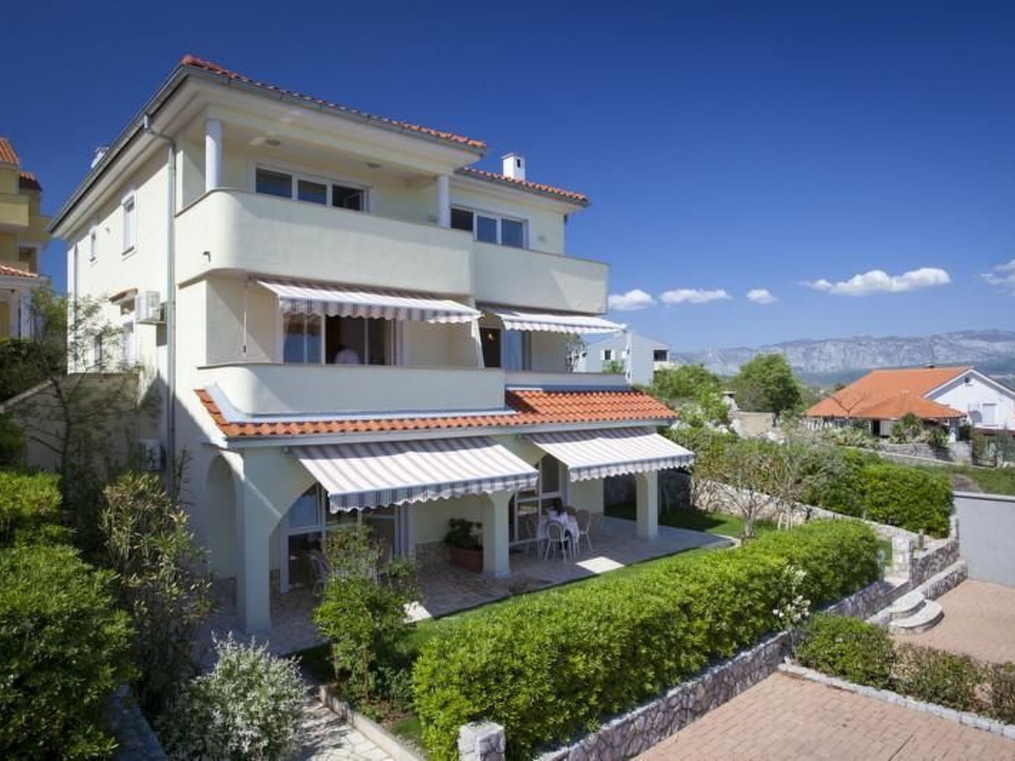 Gemütliche Wohnung 3 mit Meerblick-Dedans