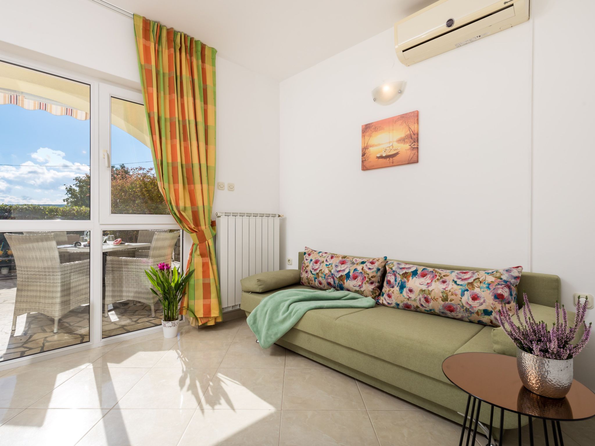 Moderne Wohnung im Erdgeschoss-Dedans