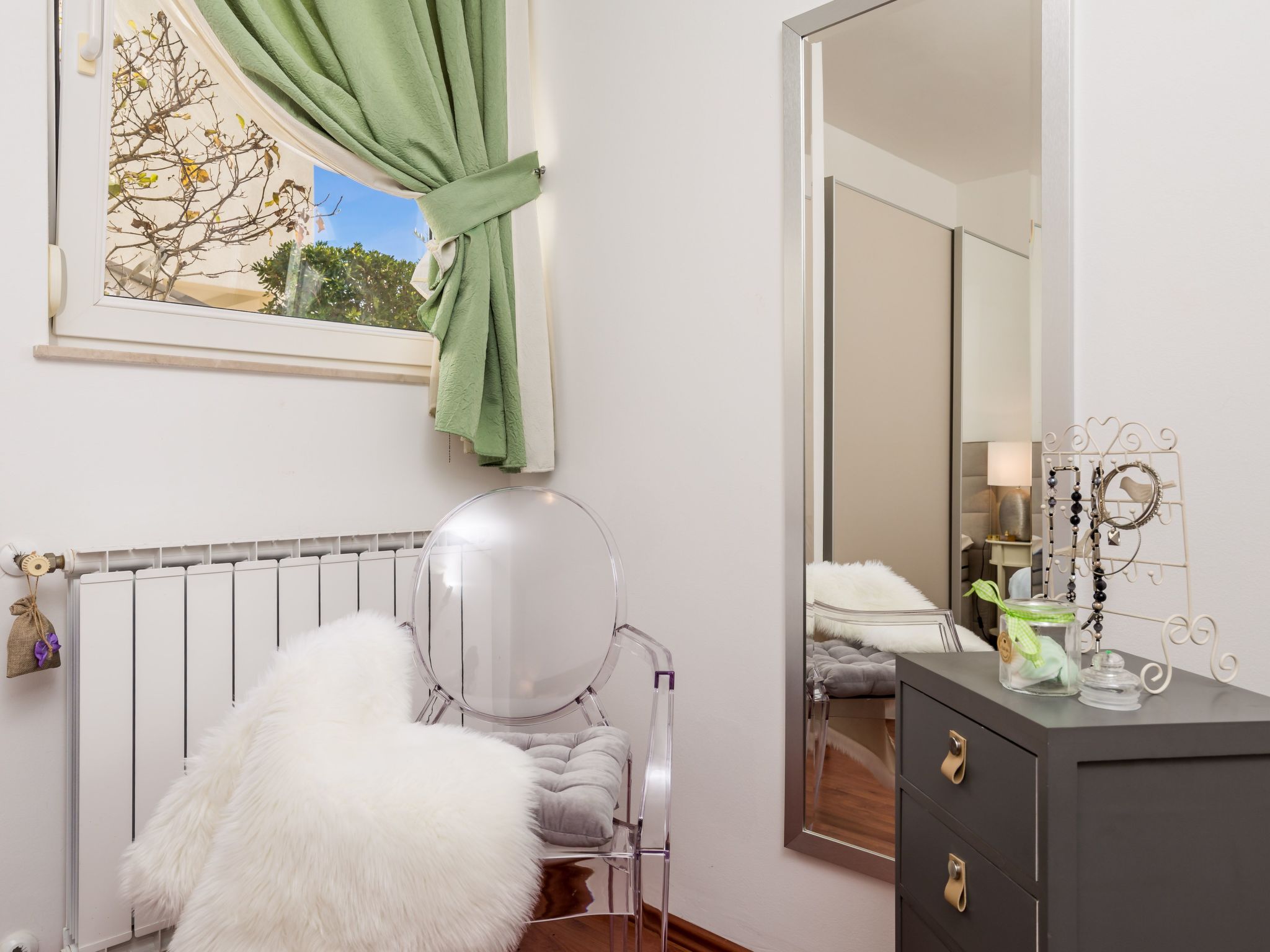 Moderne Wohnung im Erdgeschoss-Dedans